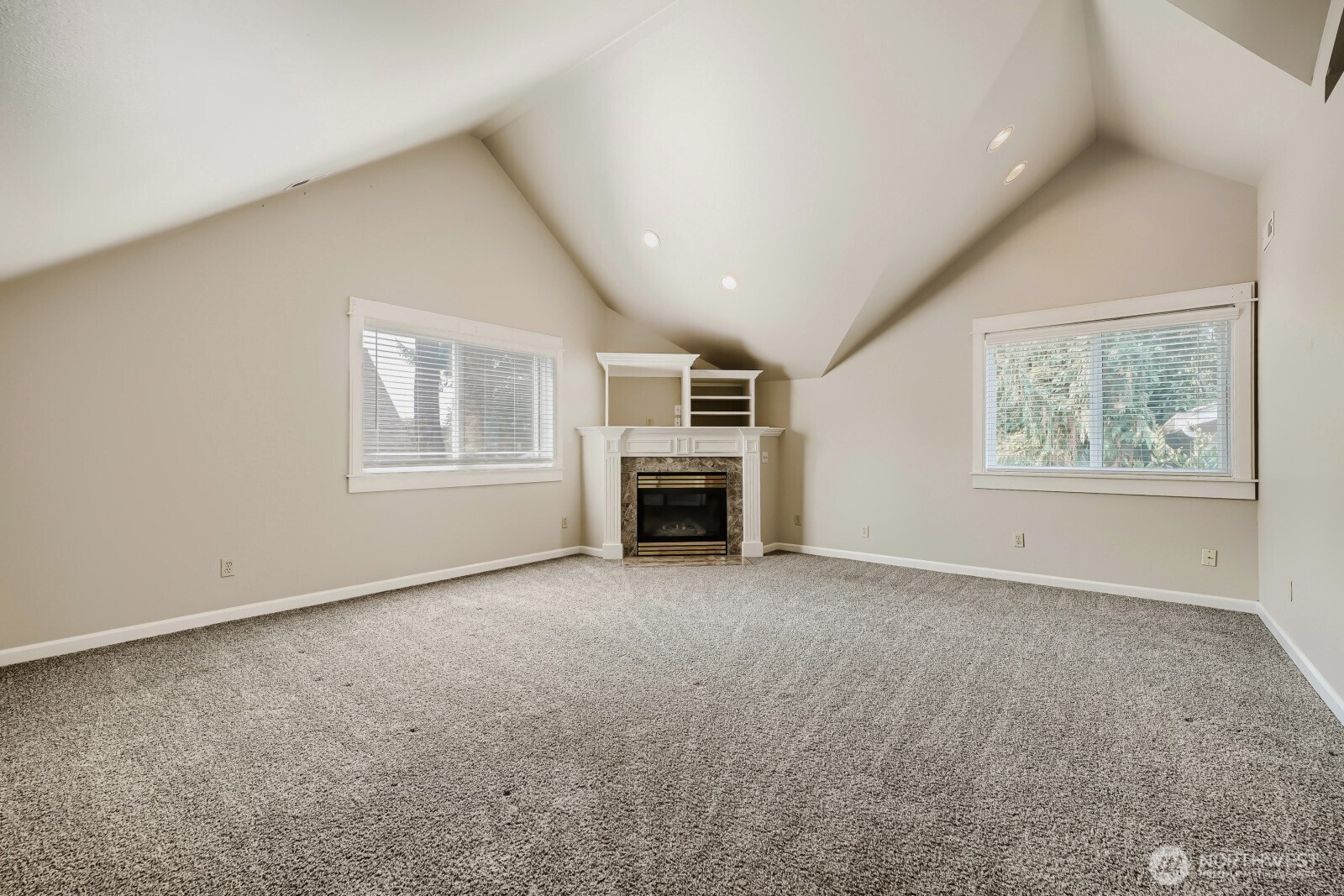 218 Summit Avenue Property Photo 14