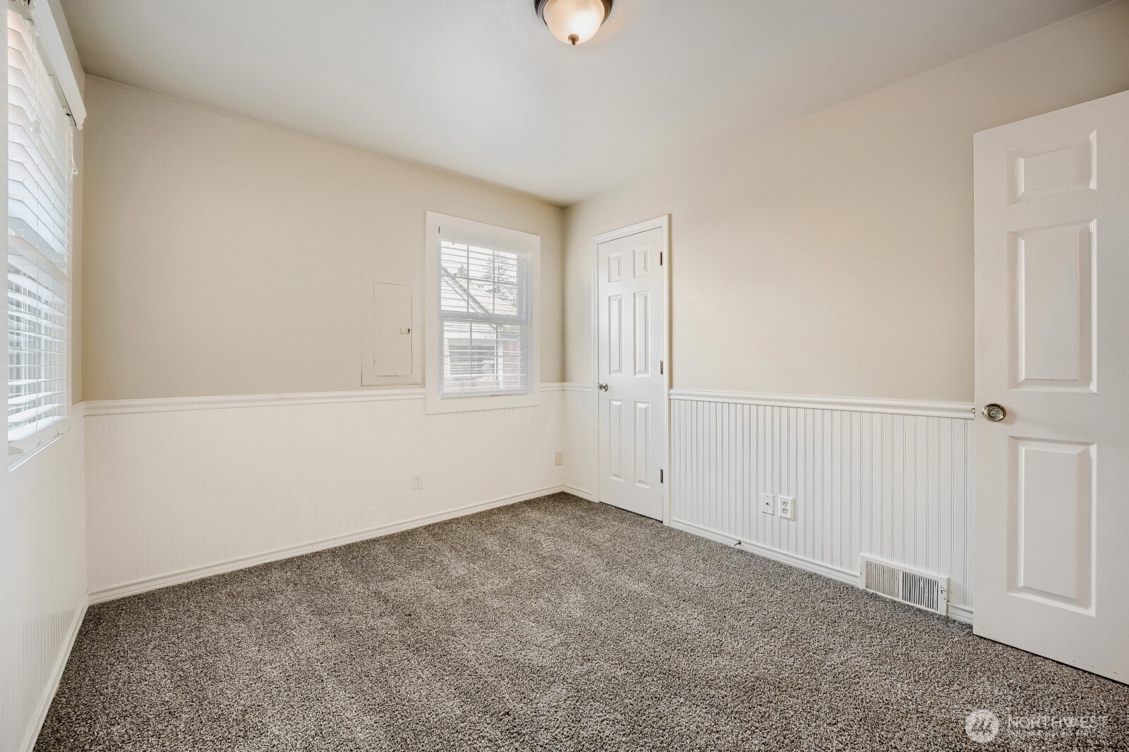 218 Summit Avenue Property Photo 18