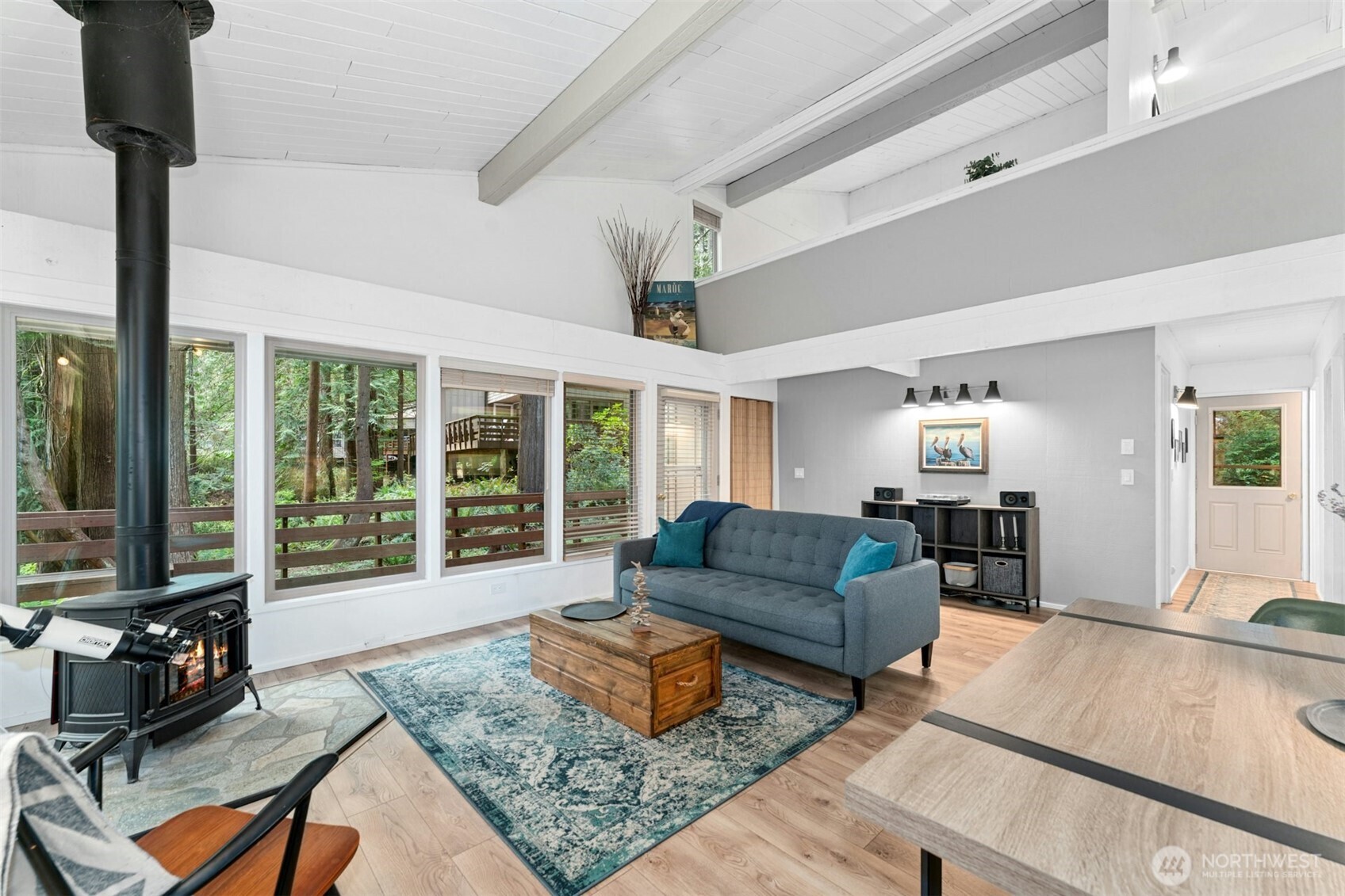 201 E Cutty Sark Drive Property Photo 3