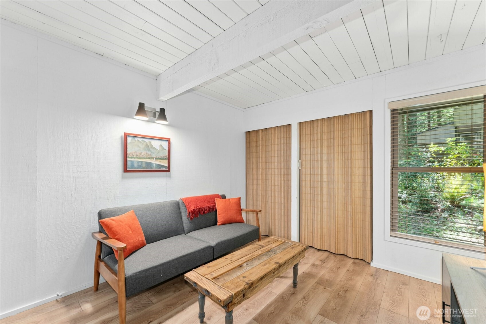 201 E Cutty Sark Drive Property Photo 9