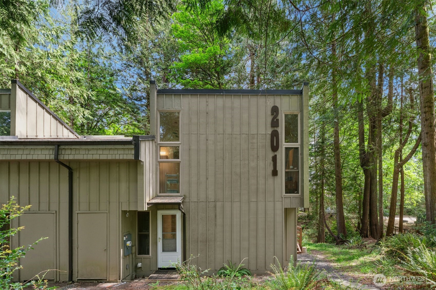 201 E Cutty Sark Drive Property Photo 23