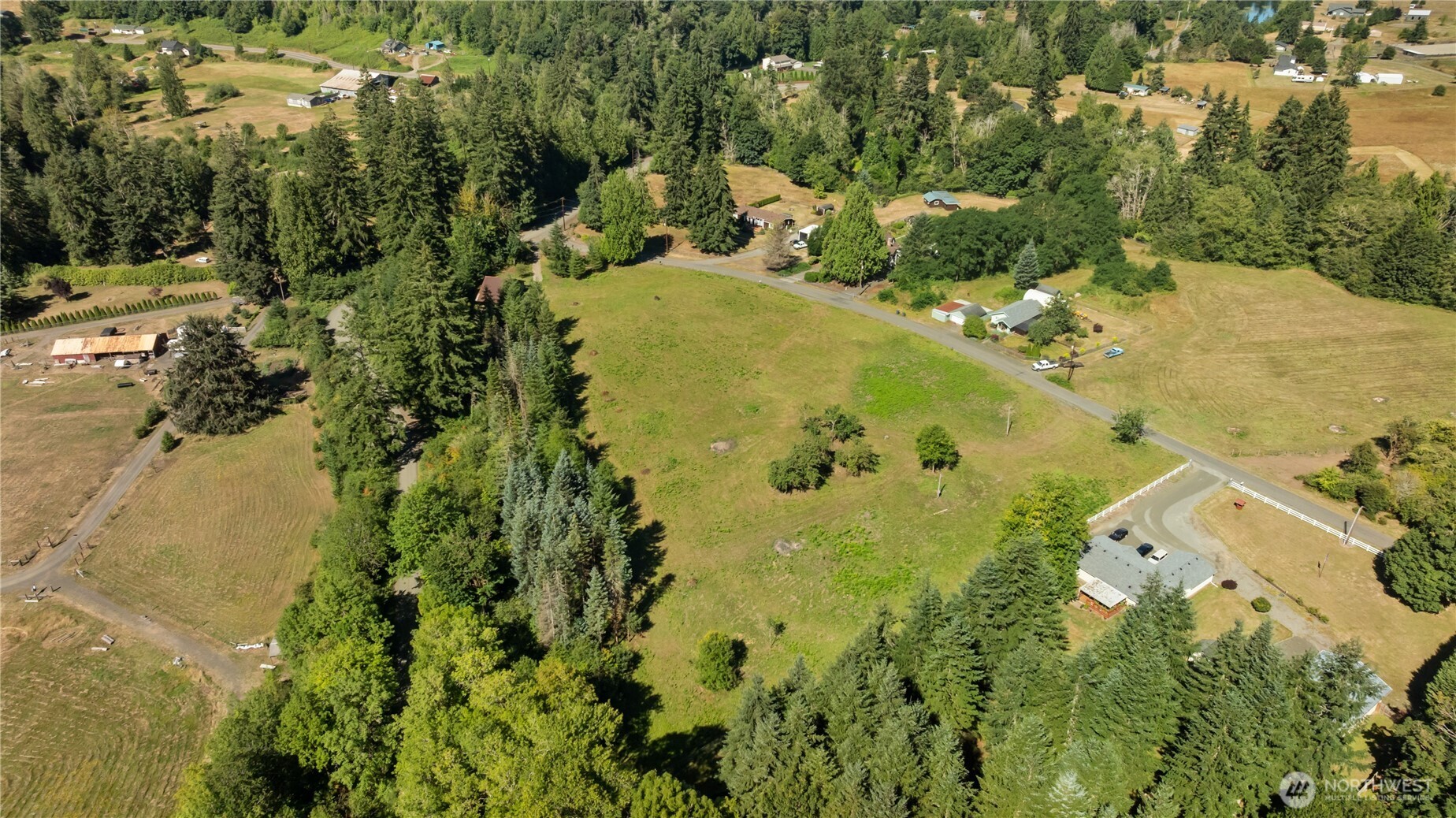 38 Ray Road Property Photo 13
