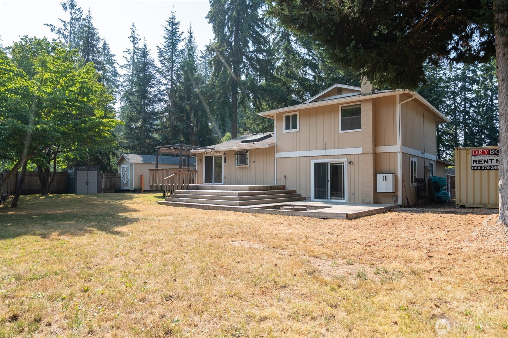 6612 Alder Glen Drive Property Photo 3