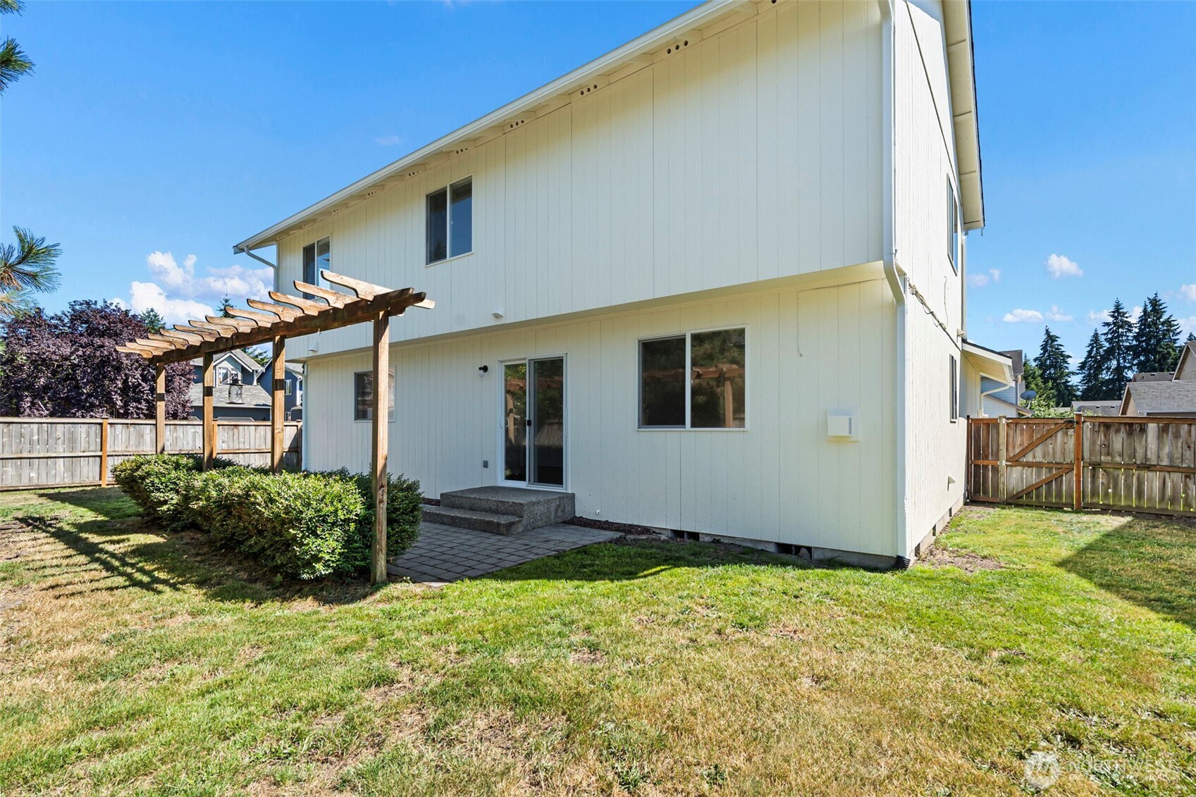 7919 195th Street Property Photo 31