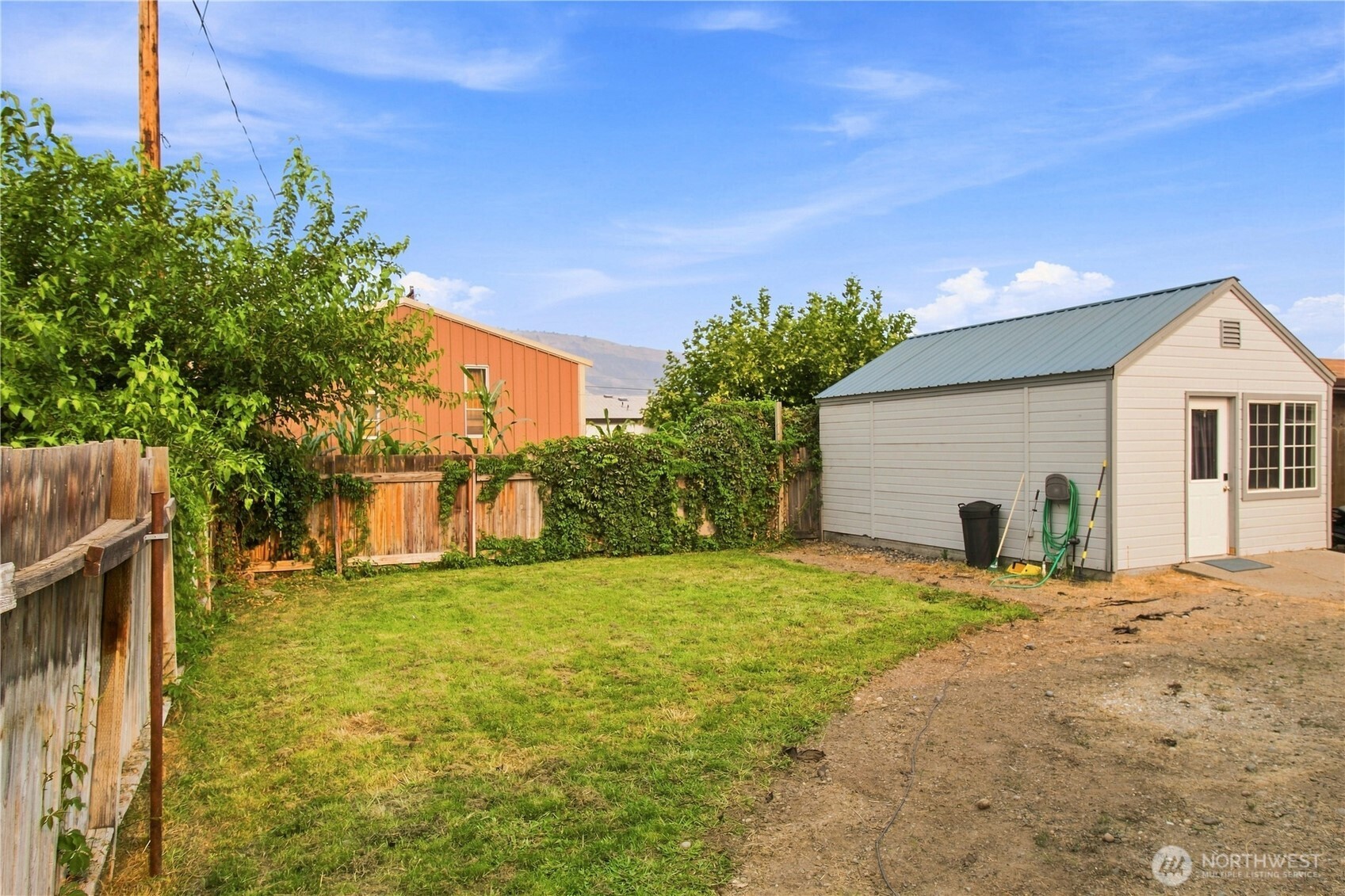 16 Freemont Avenue Property Photo 23