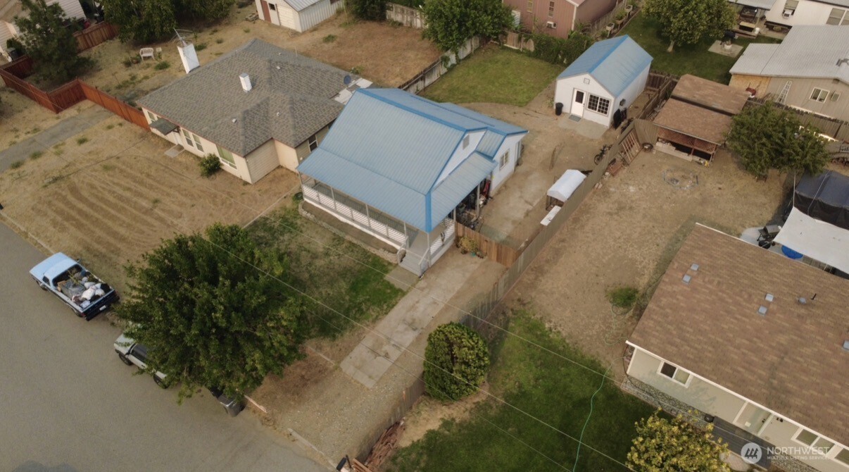 16 Freemont Avenue Property Photo 34