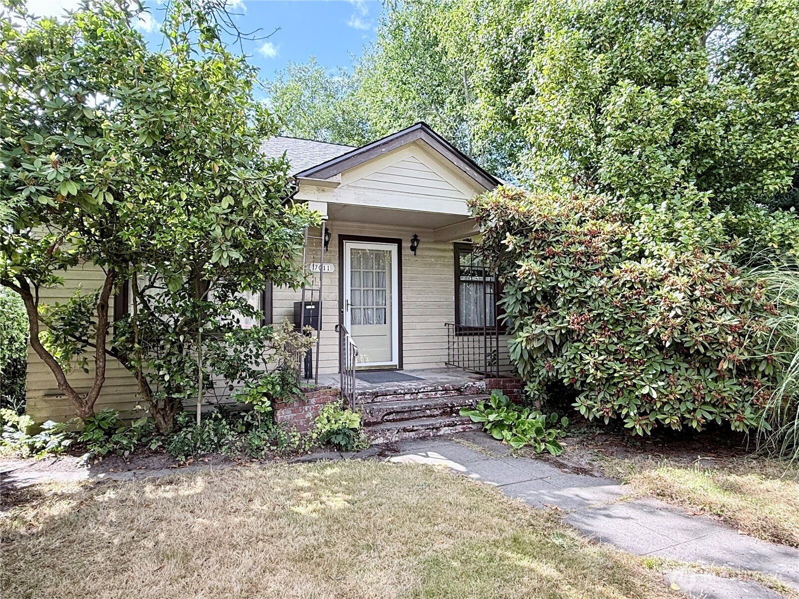 7011 14 Th Avenue Property Photo 2