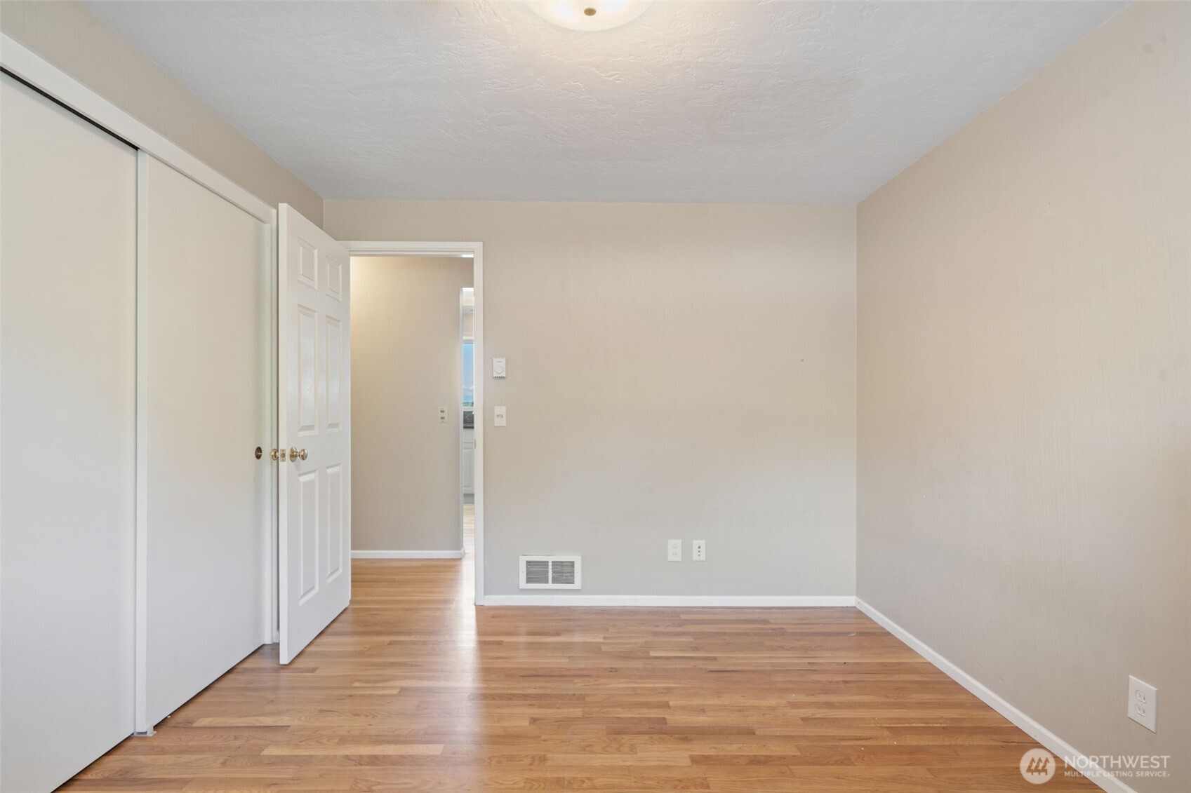 8102 E Seaview Drive Property Photo 15