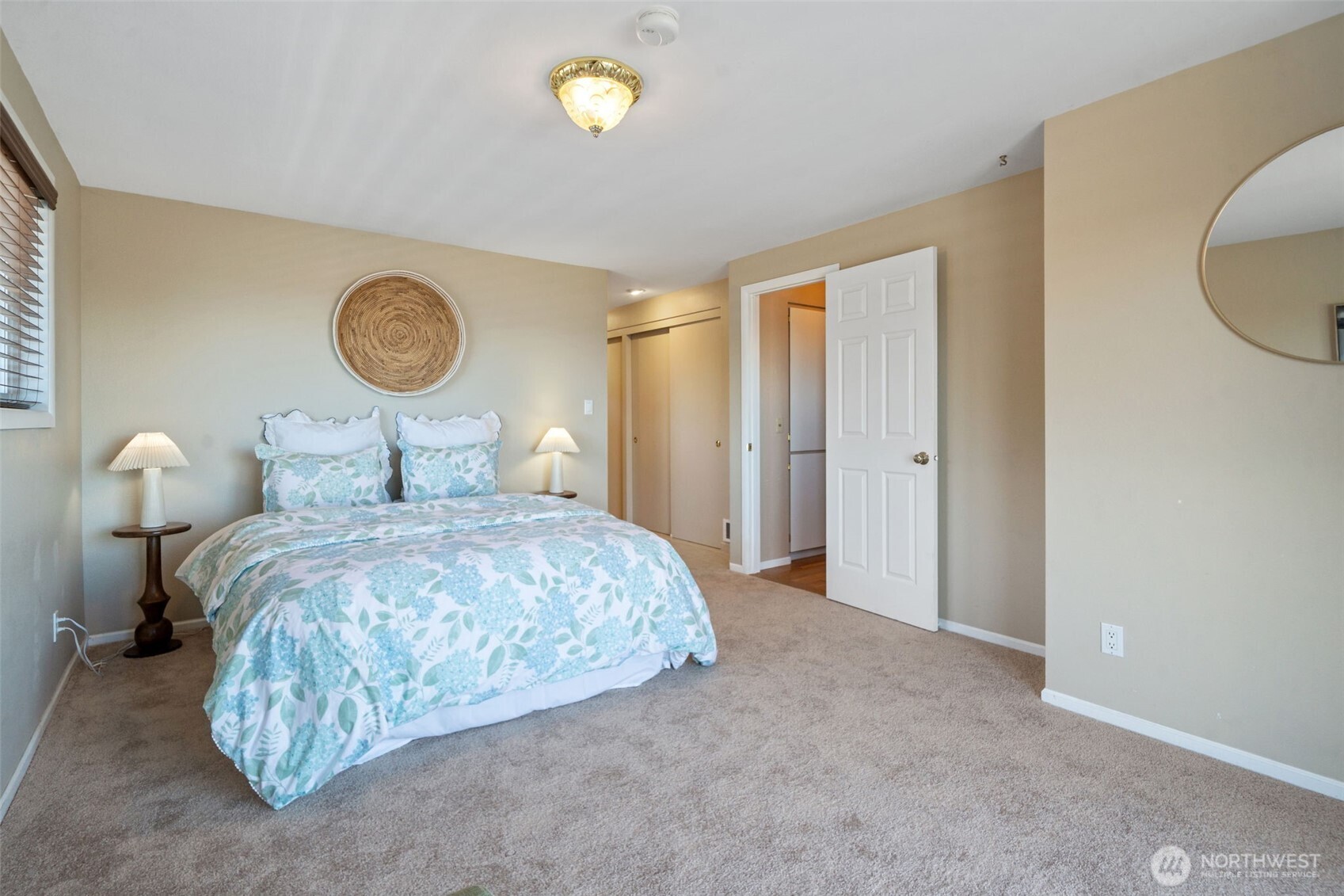 8102 E Seaview Drive Property Photo 17