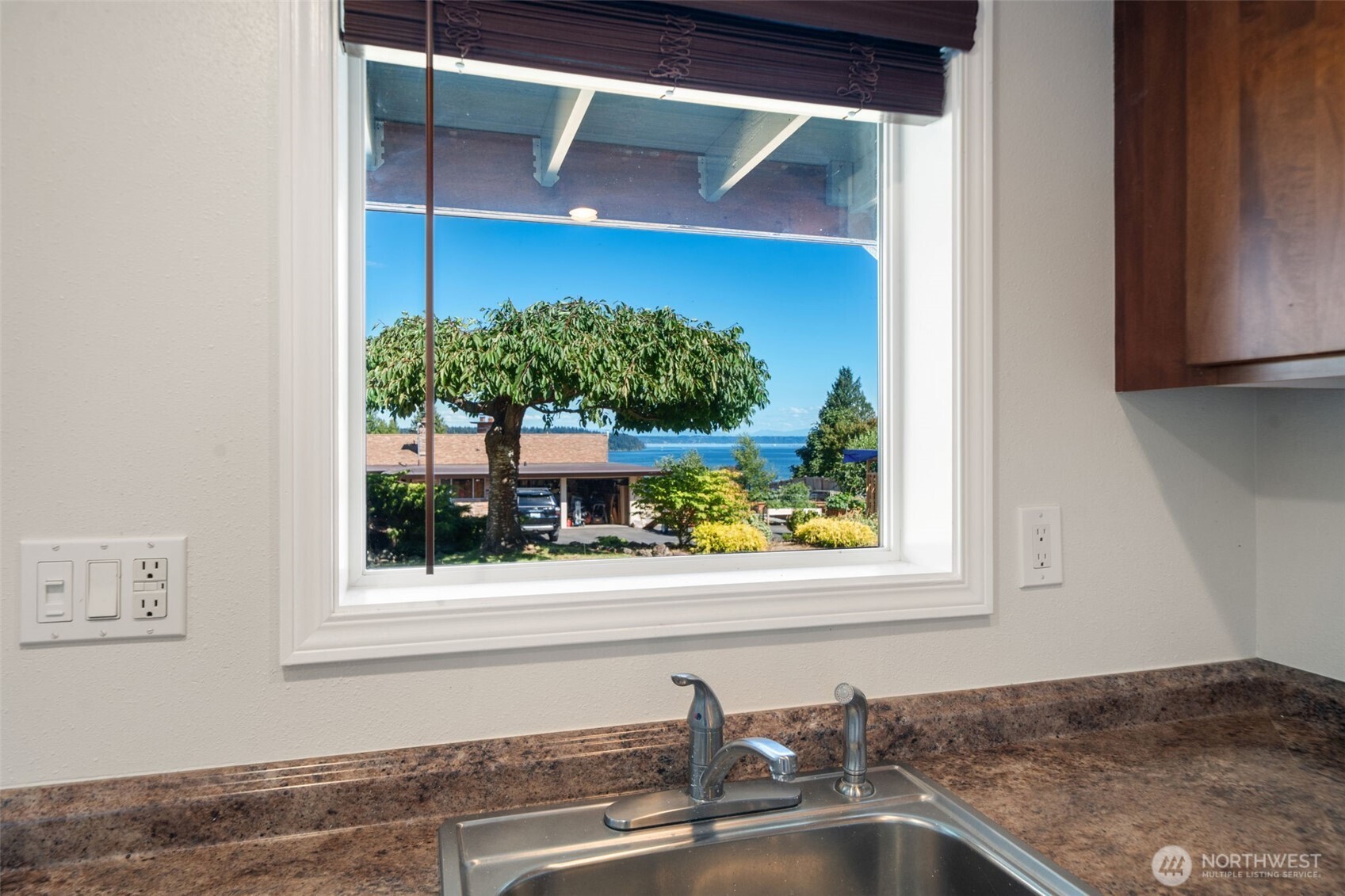 8102 E Seaview Drive Property Photo 24