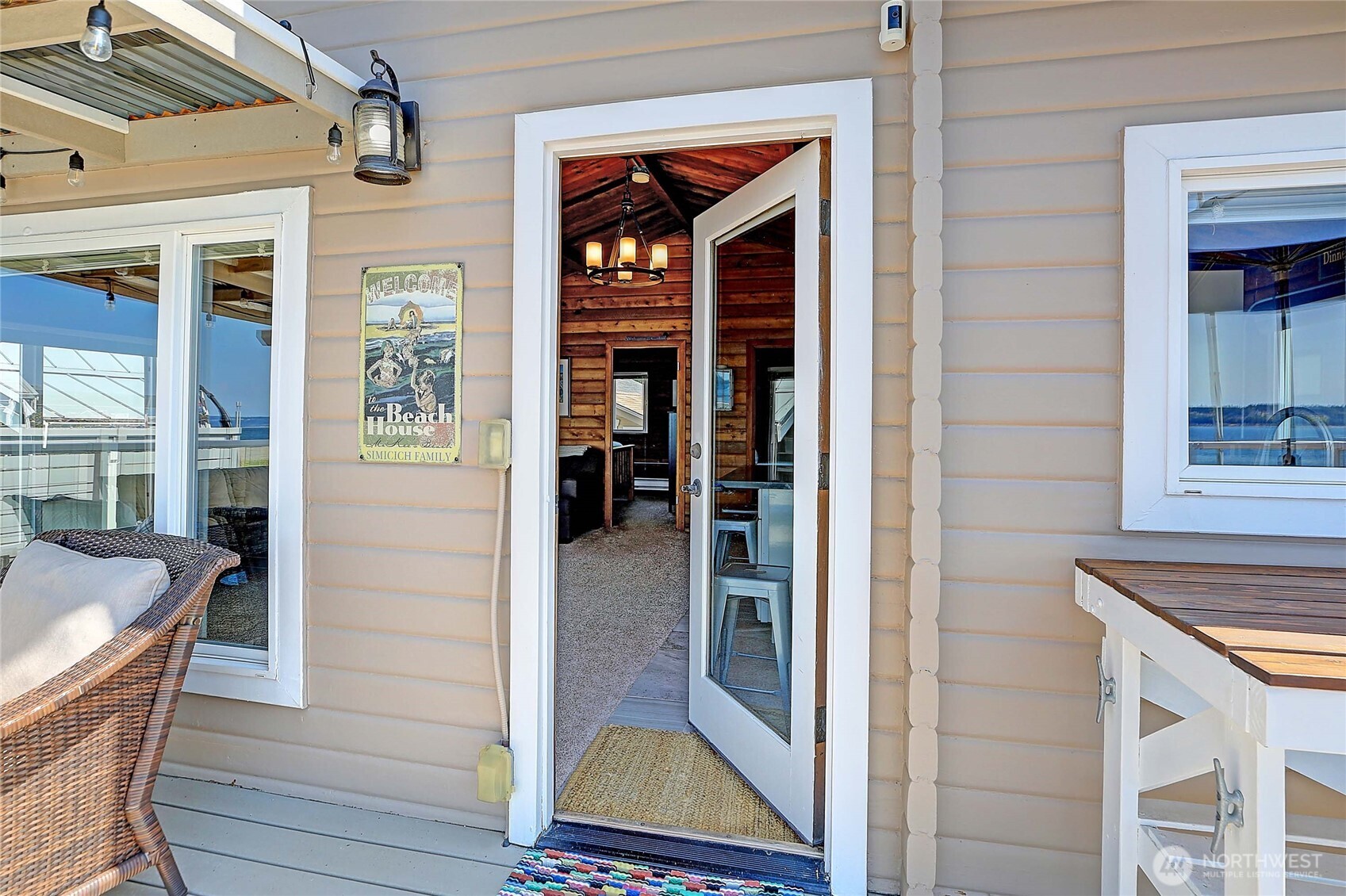 14130 Evergreen Way Property Photo 7