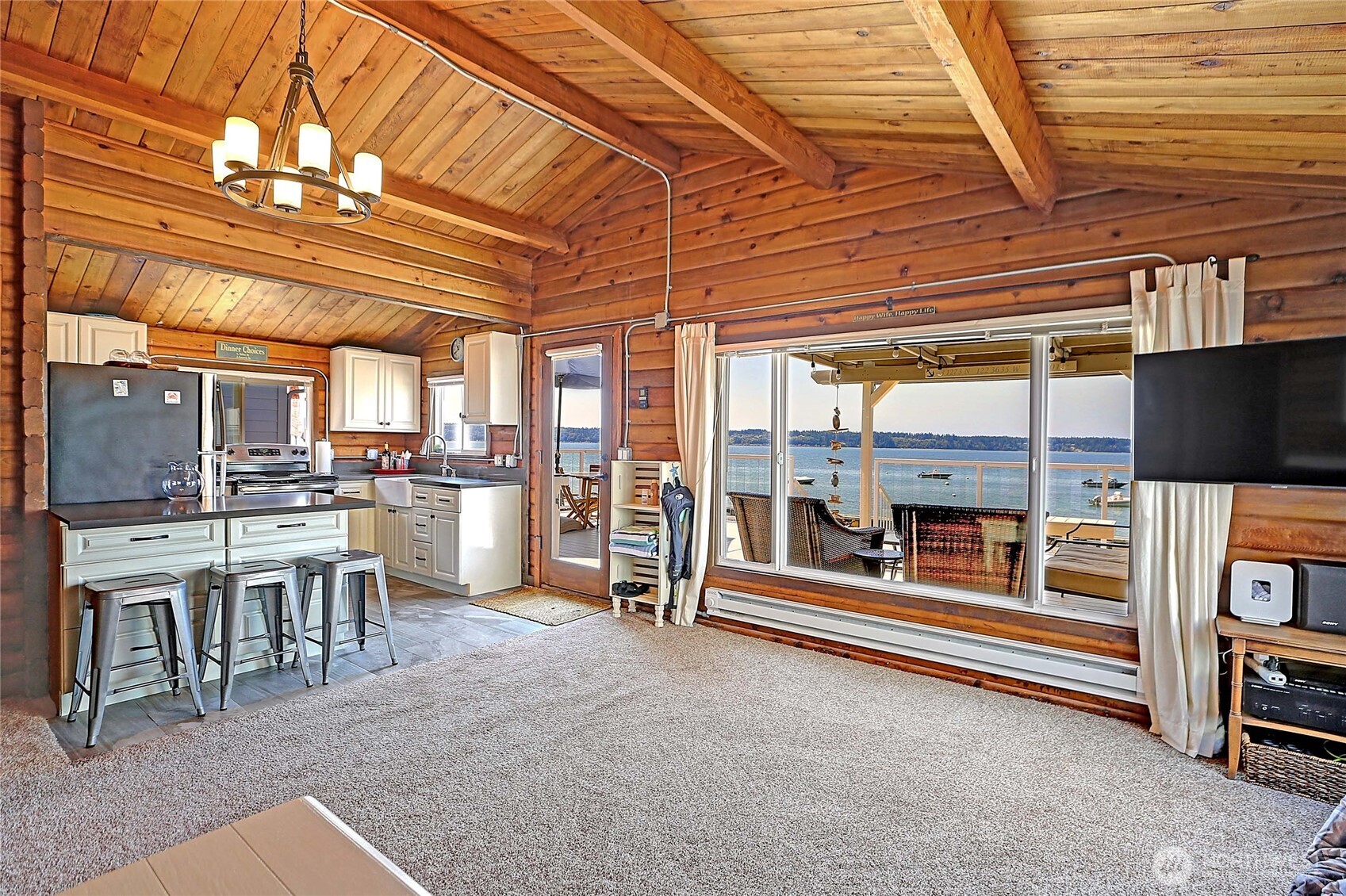 14130 Evergreen Way Property Photo 8