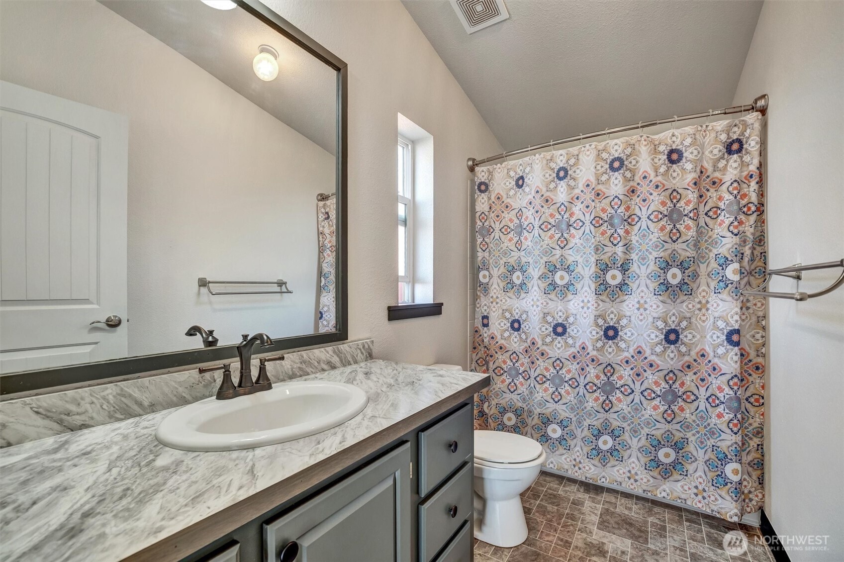 520 75th Avenue Property Photo 13