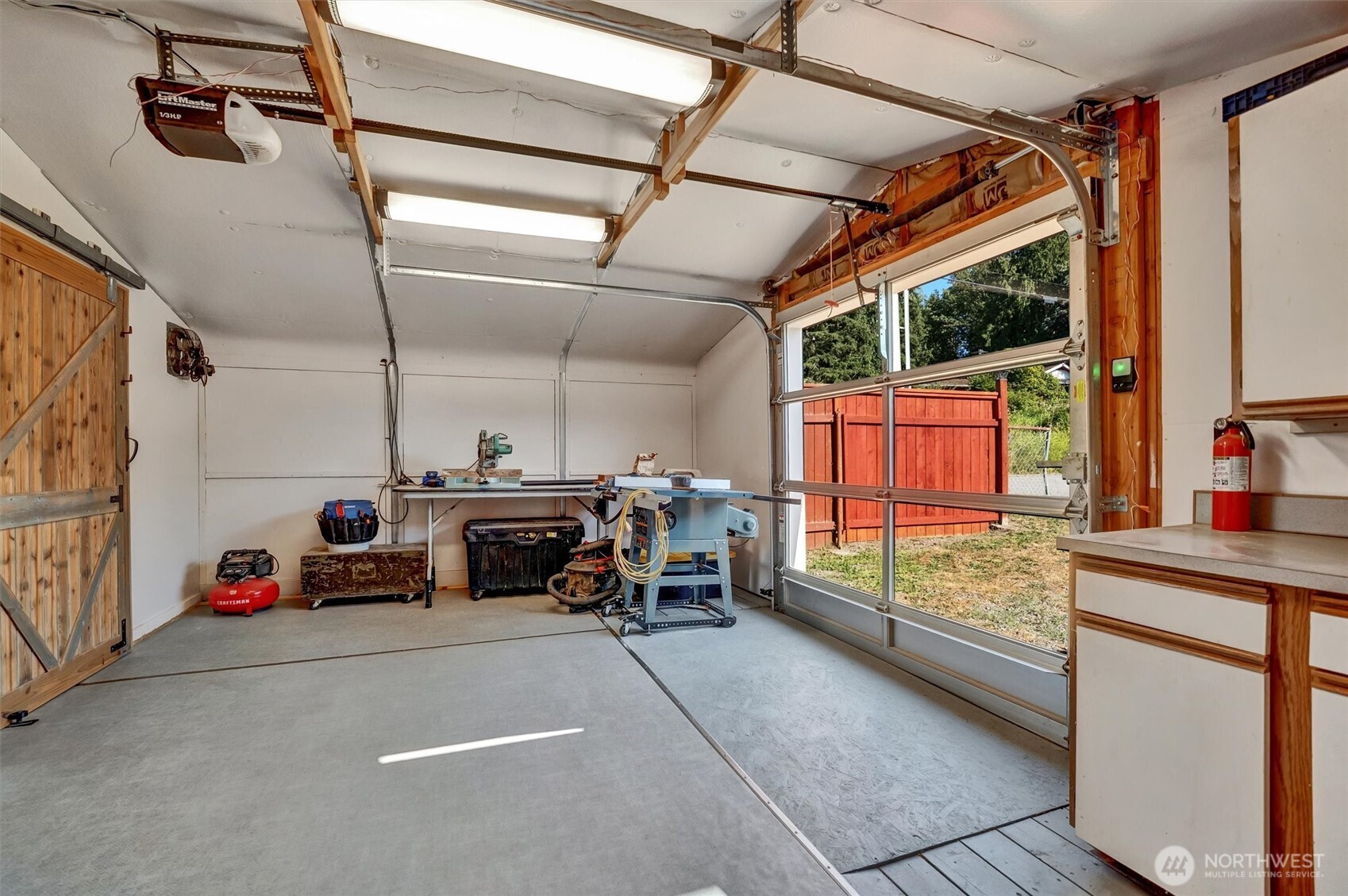 520 75th Avenue Property Photo 25