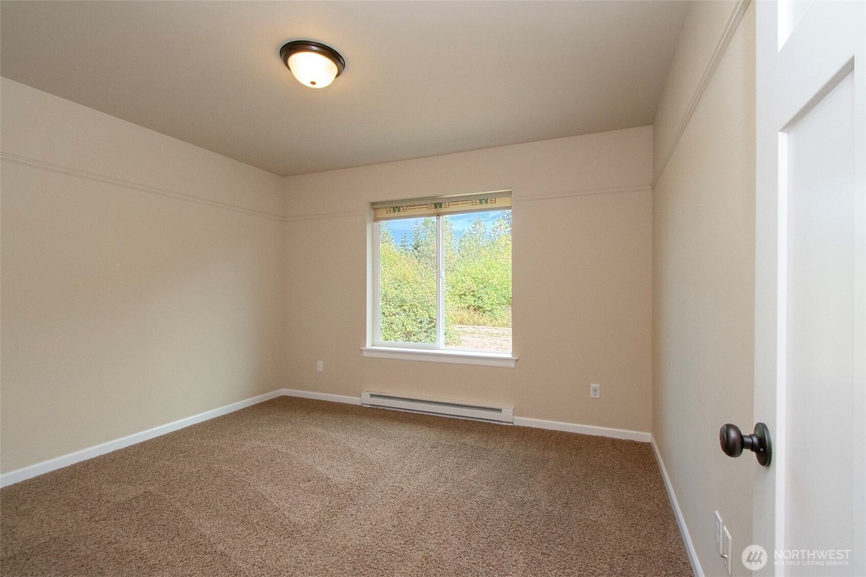 121 Broadmoor Street Property Photo 24
