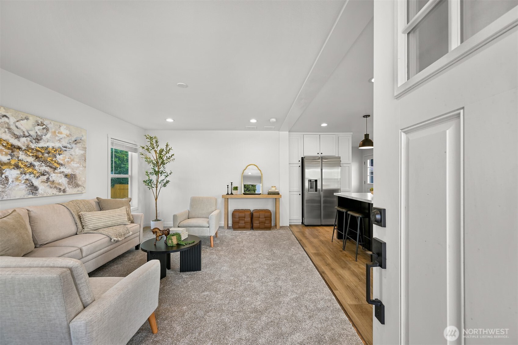 211 Harrison Street Property Photo 16