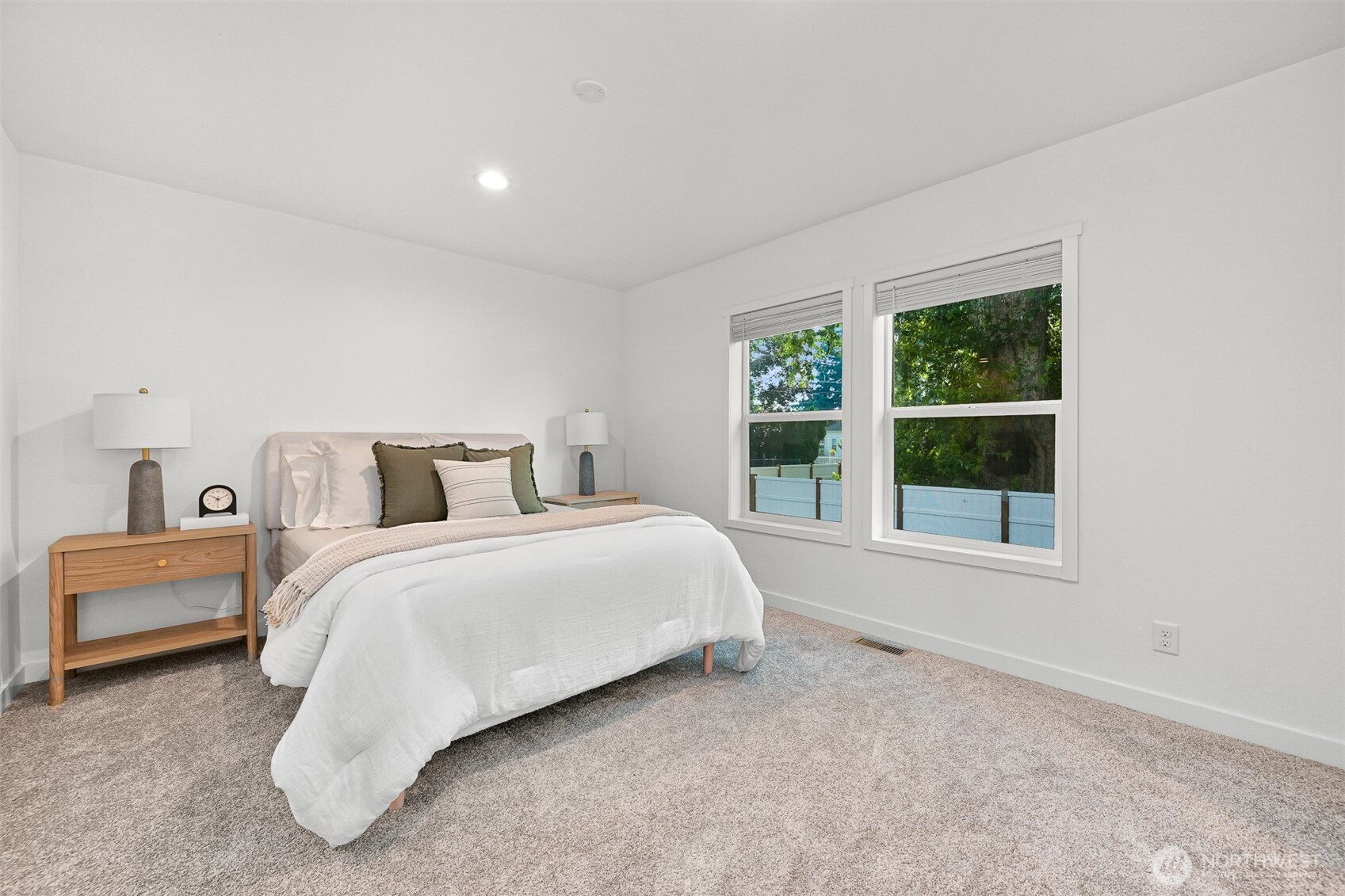 211 Harrison Street Property Photo 17