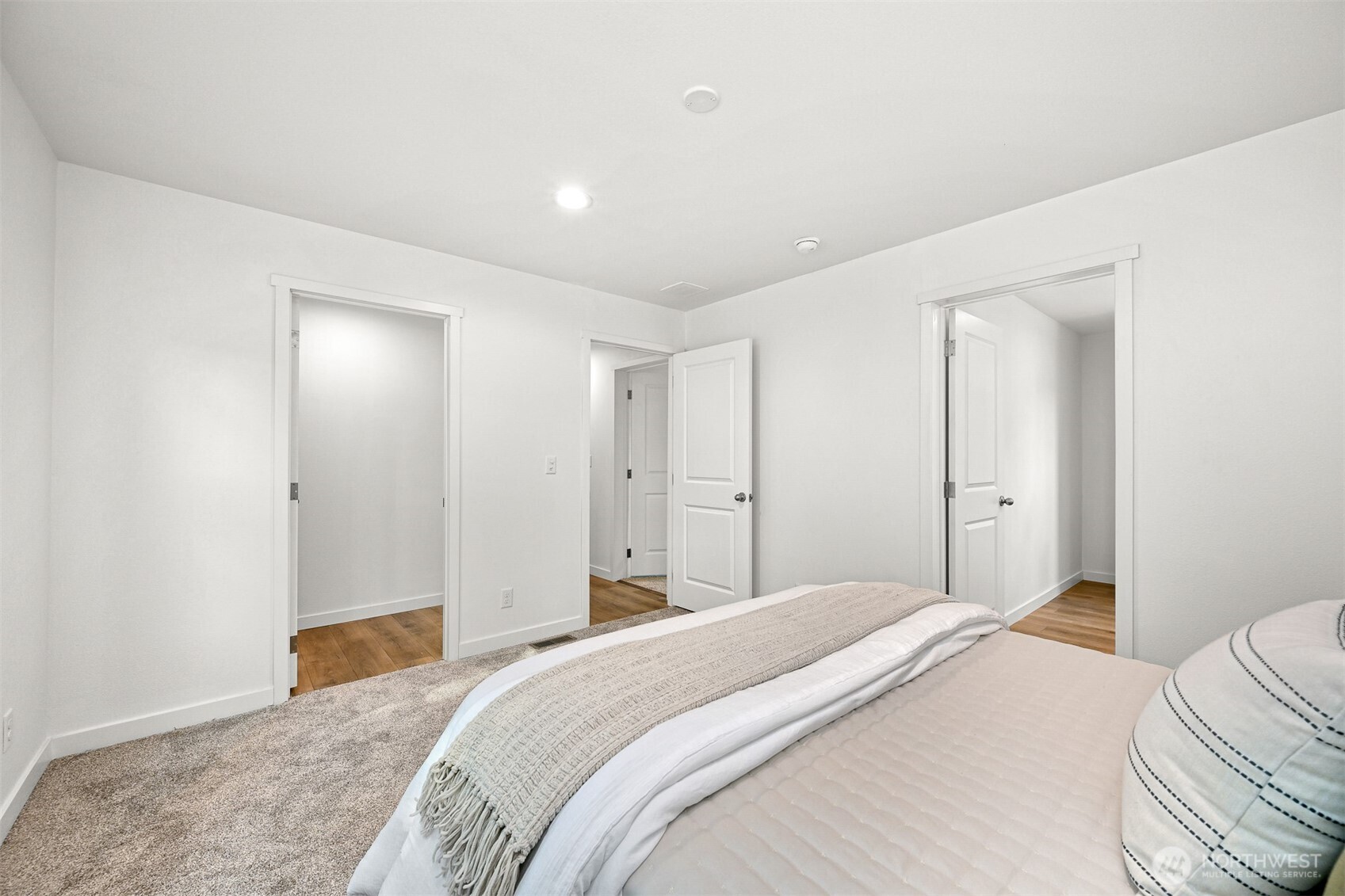 211 Harrison Street Property Photo 20