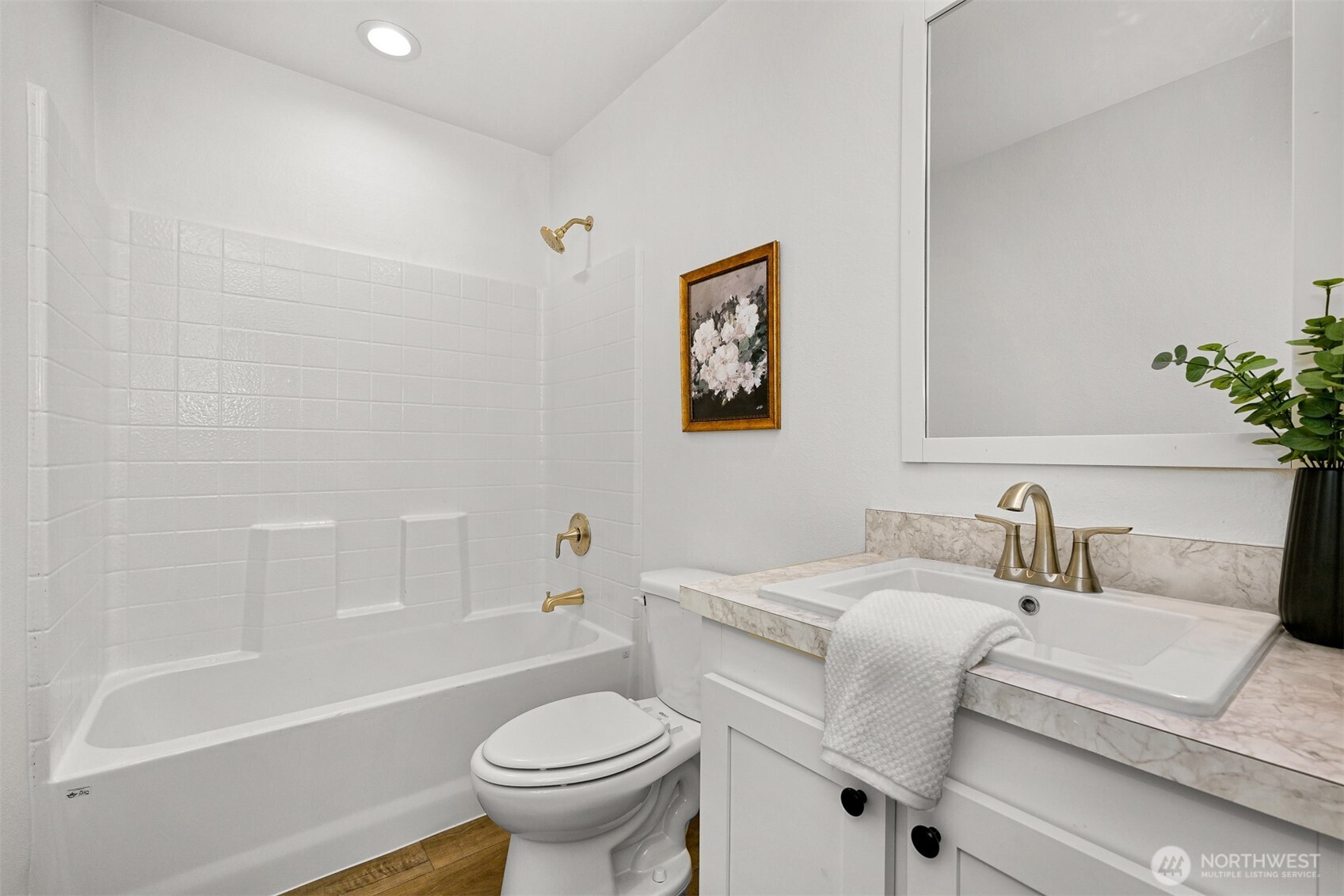 211 Harrison Street Property Photo 23