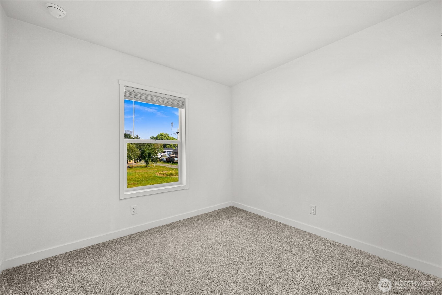 211 Harrison Street Property Photo 24