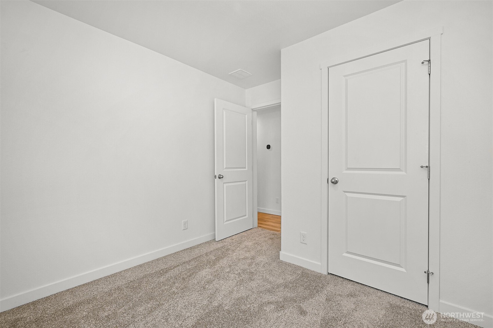 211 Harrison Street Property Photo 27