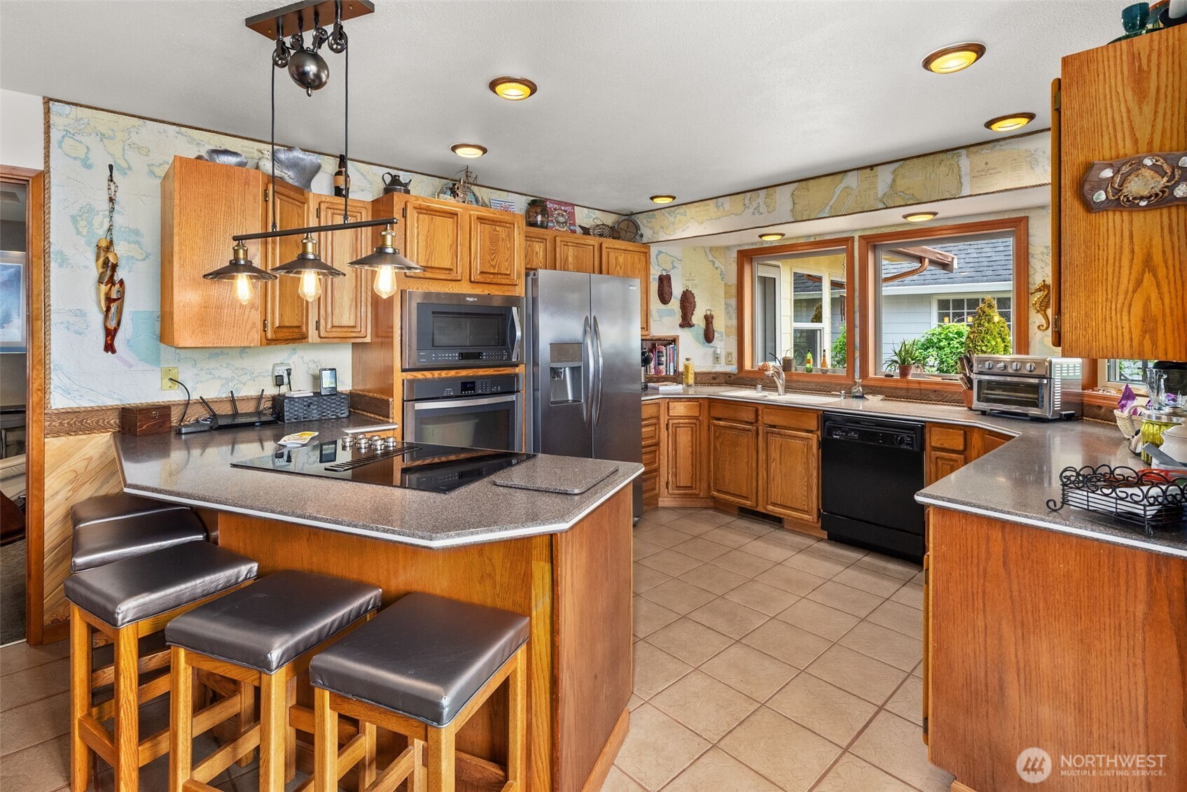 360 Wildwood Avenue Property Photo 11