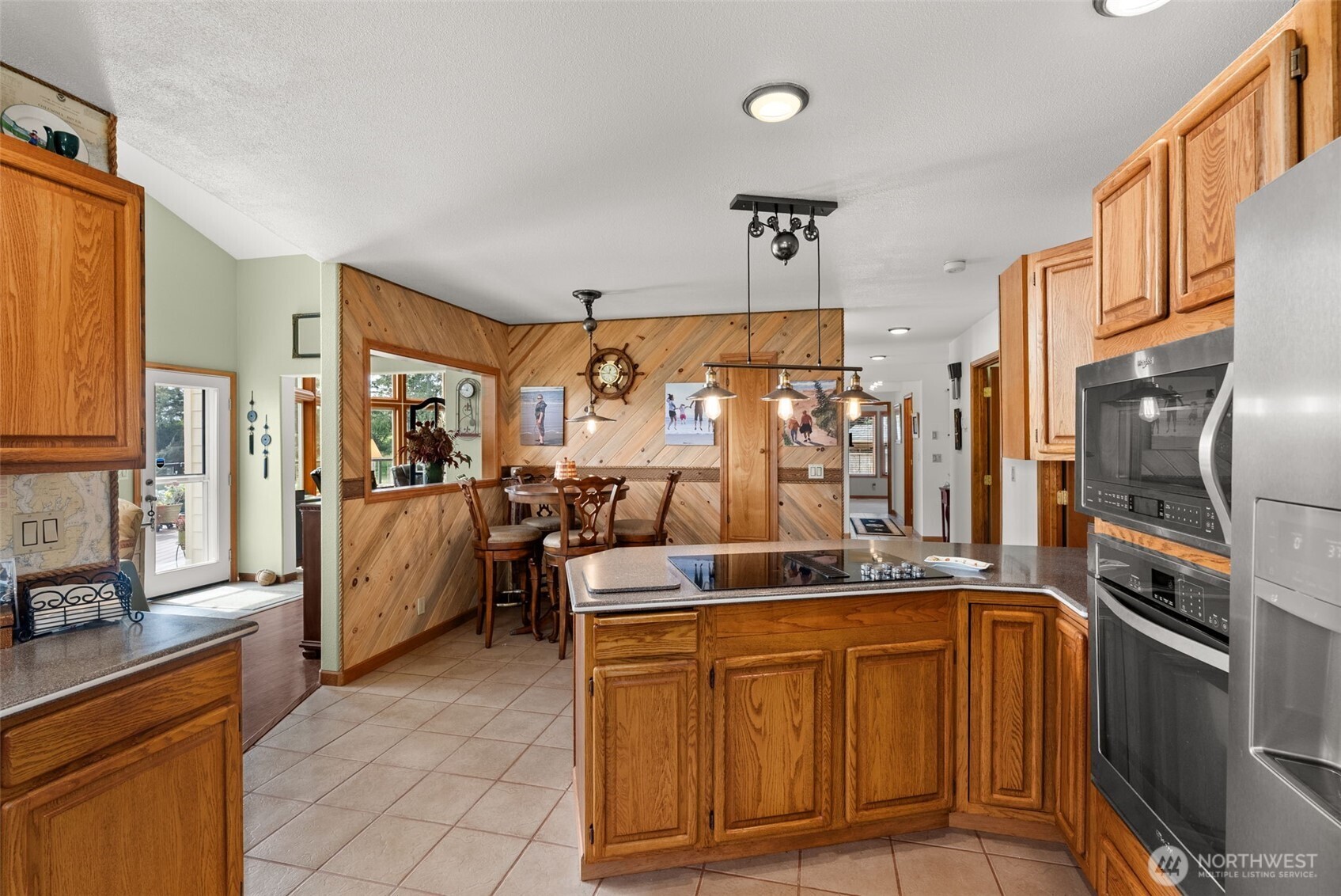 360 Wildwood Avenue Property Photo 13