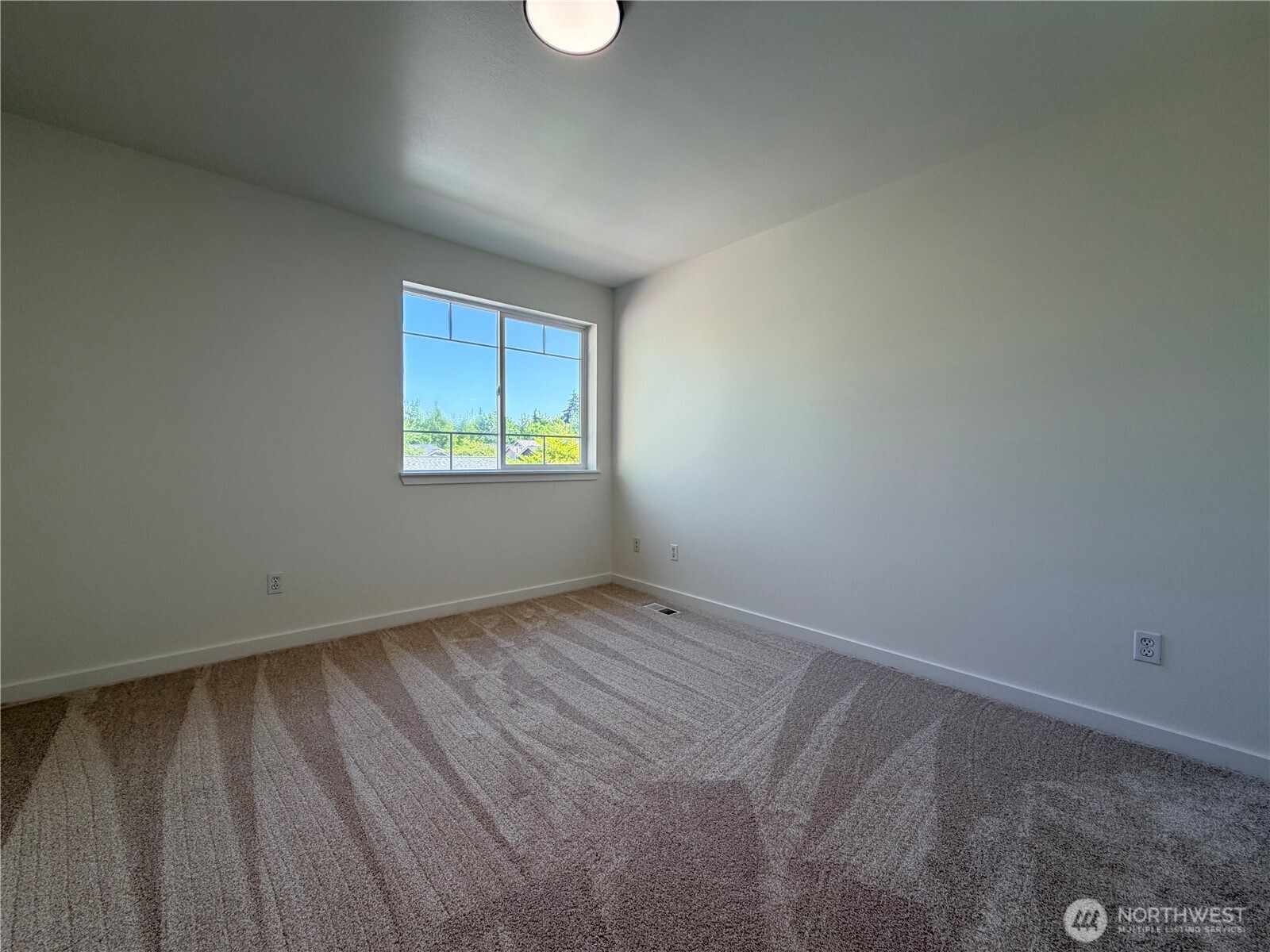 4611 Ne 5th Place Property Photo 25