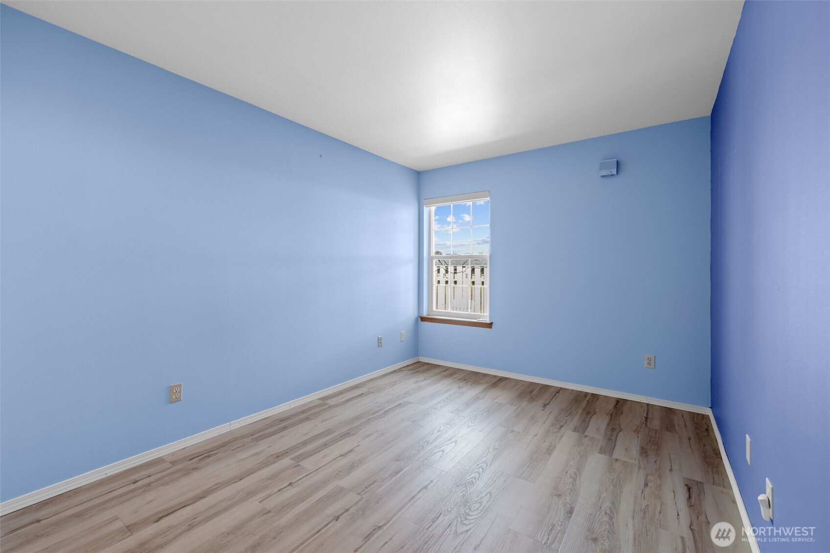893 N Oxford Way Property Photo 22