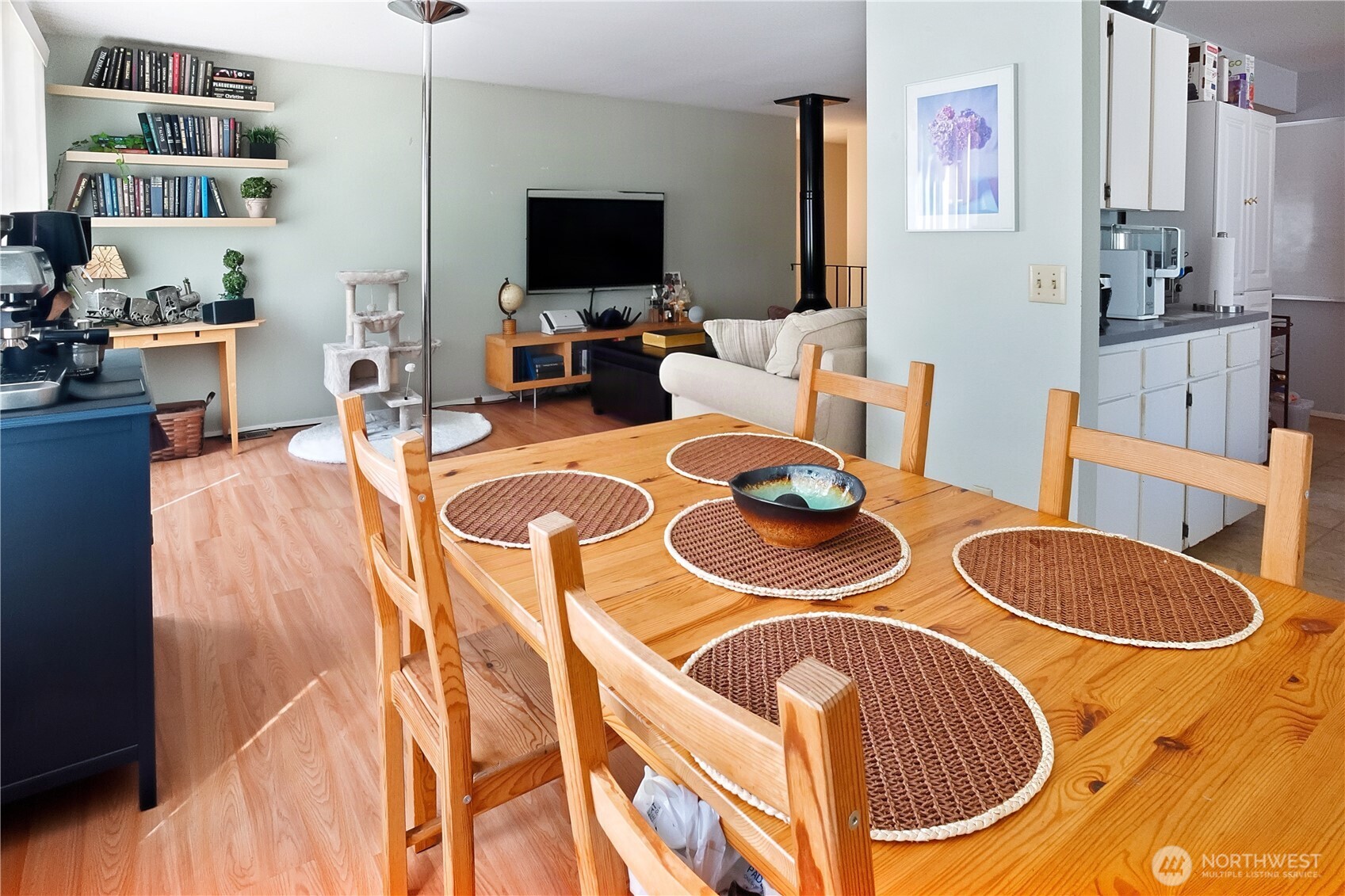 10606 Roosevelt Way Property Photo 13