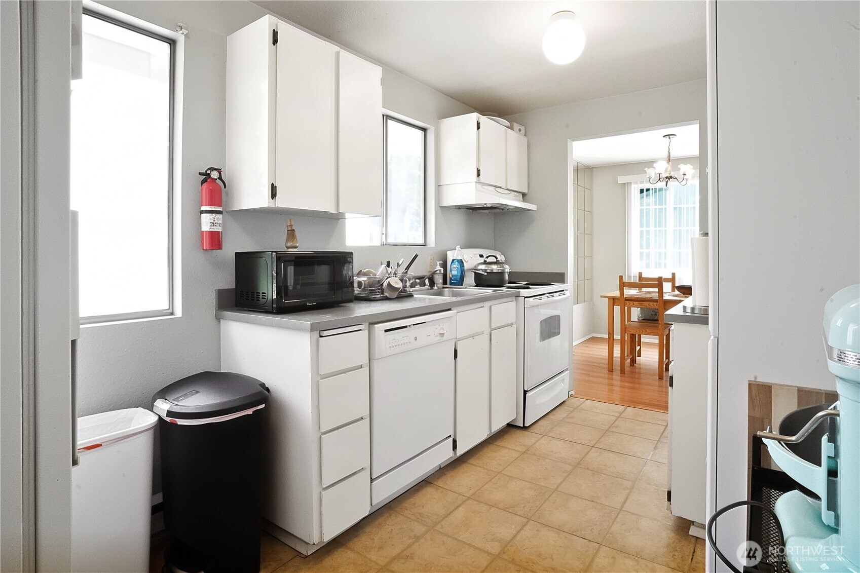 10606 Roosevelt Way Property Photo 14