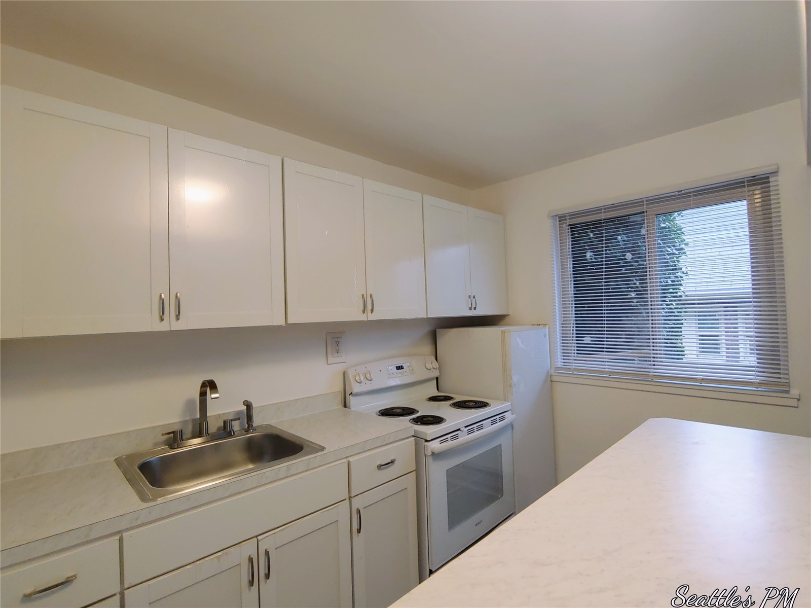 6537 Oswego Place Property Photo 19