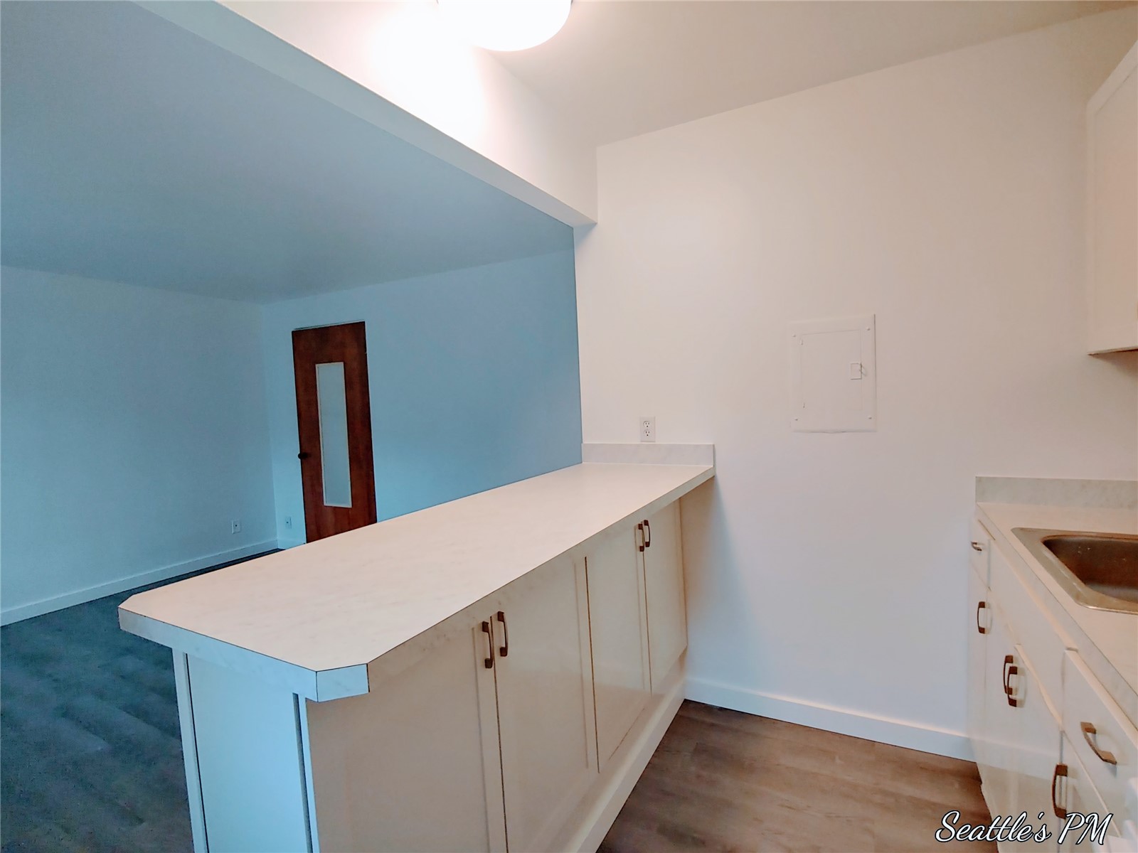6537 Oswego Place Property Photo 21