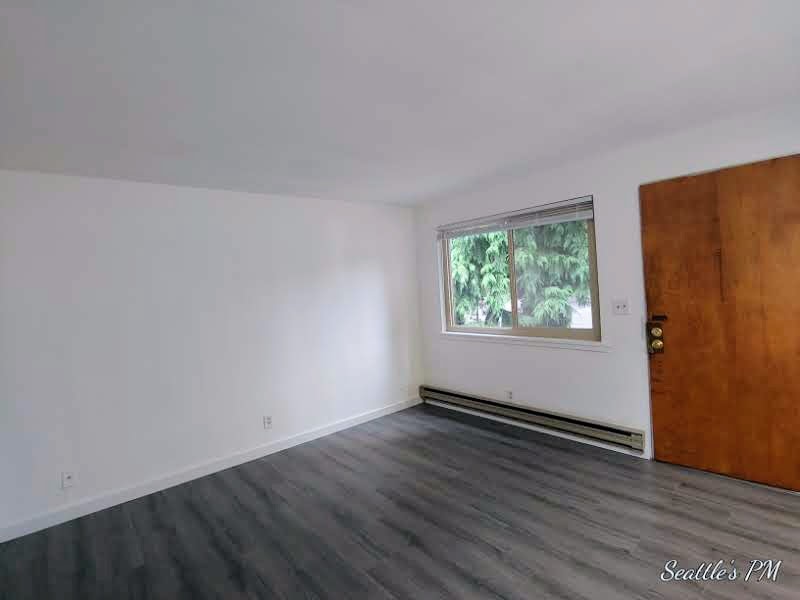 6537 Oswego Place Property Photo 25