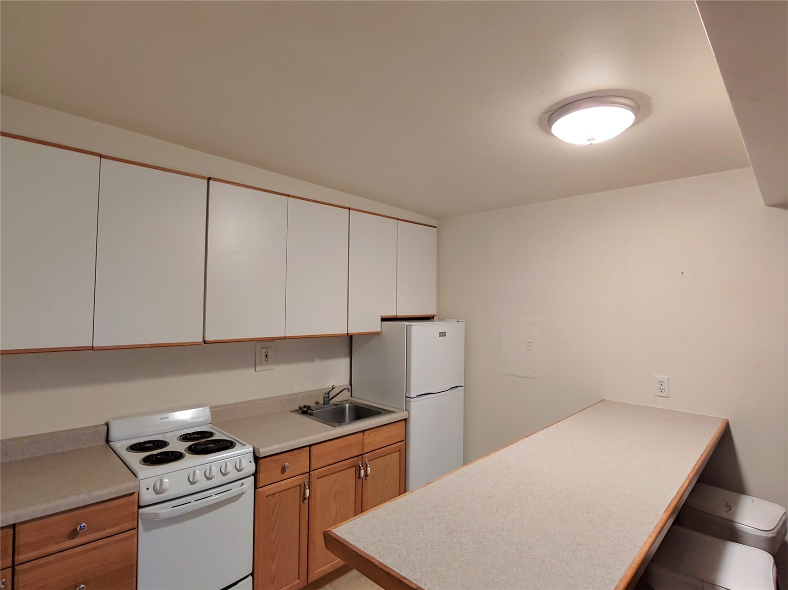 6537 Oswego Place Property Photo 34