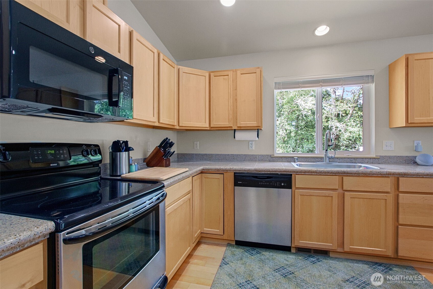 7977 E Clam Bay Court Property Photo 11