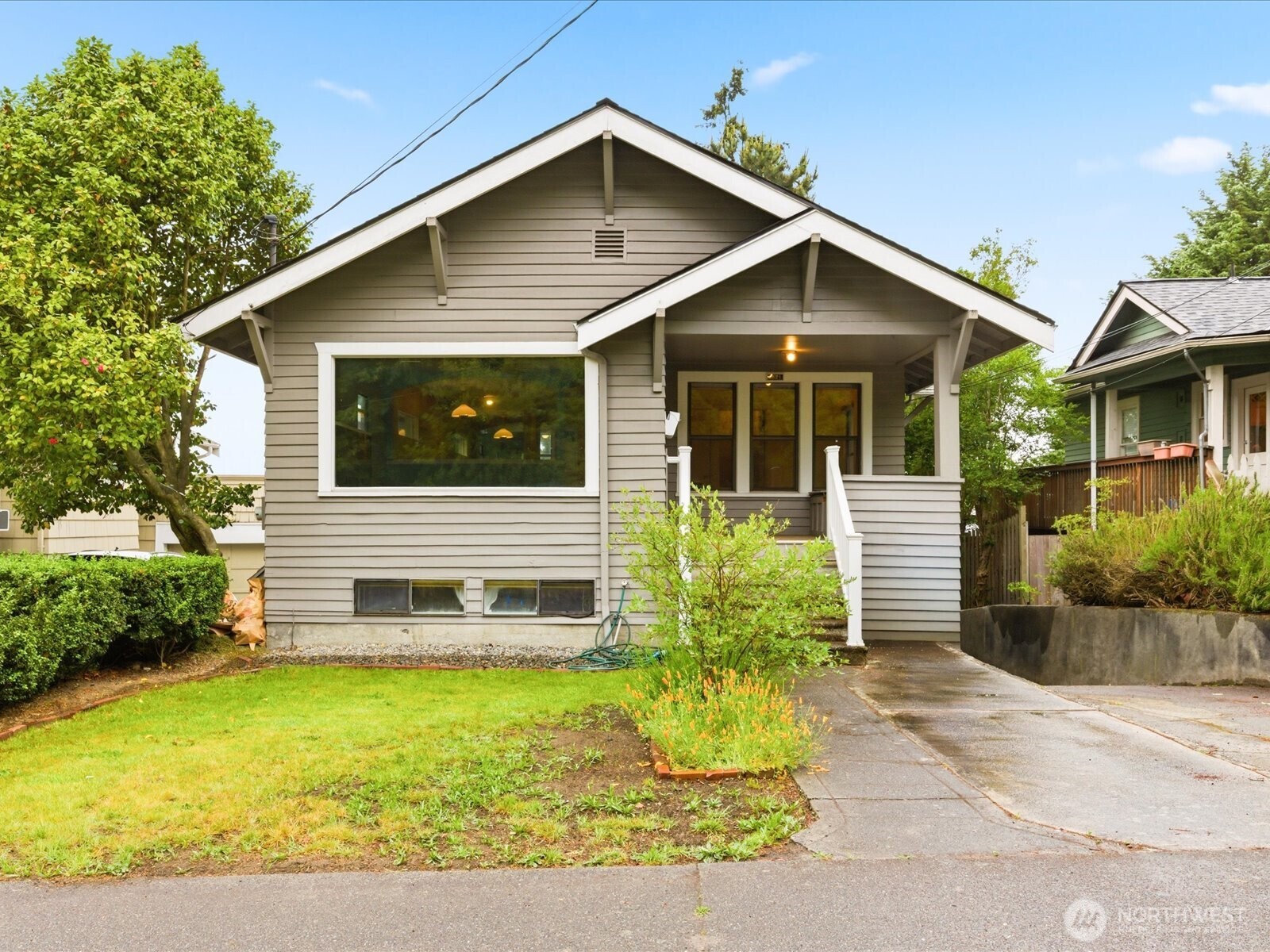 5821 3rd Avenue Property Photo 2