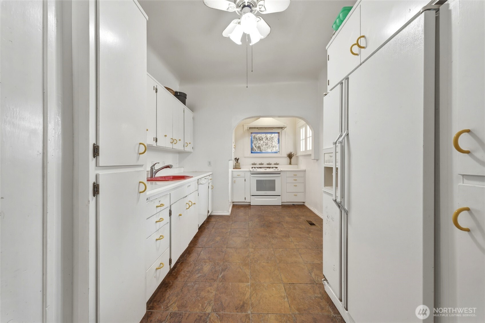 193 S Columbia Street Property Photo 12