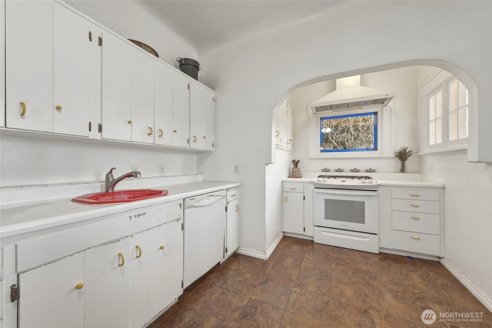 193 S Columbia Street Property Photo 14