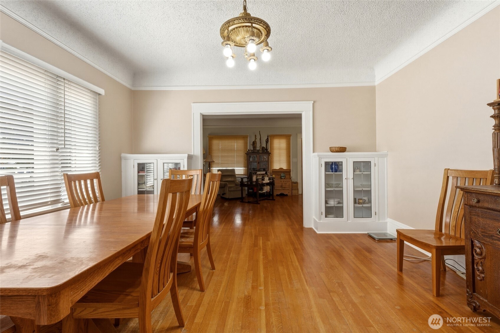 193 S Columbia Street Property Photo 16
