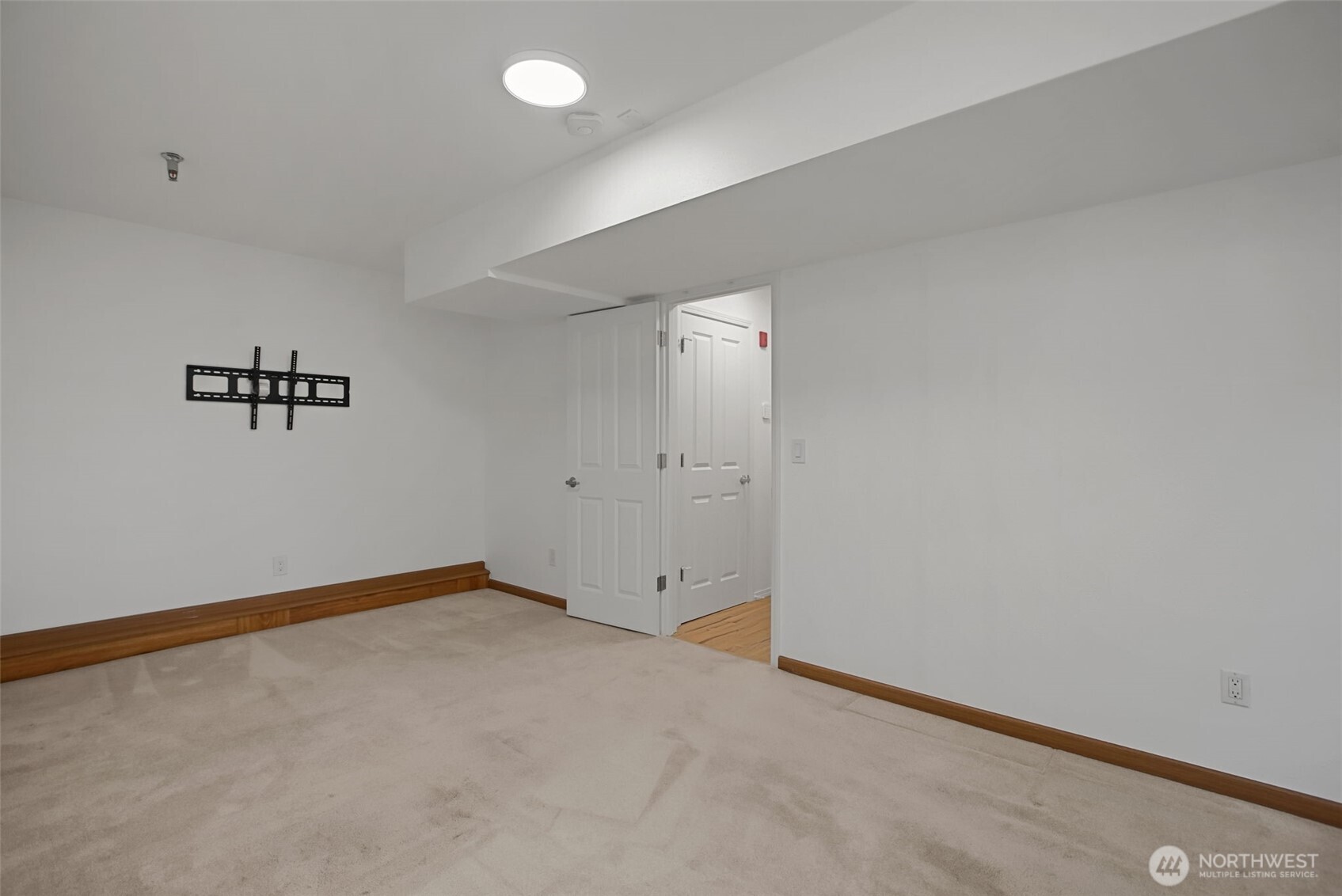 2300 Benson Road 2-1 Property Photo 34