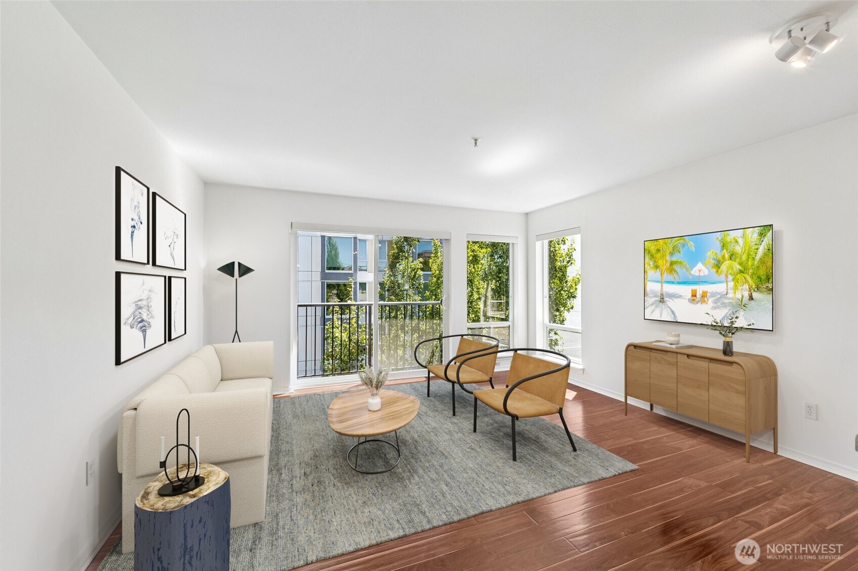 323 Queen Anne Avenue 711 Property Photo 8