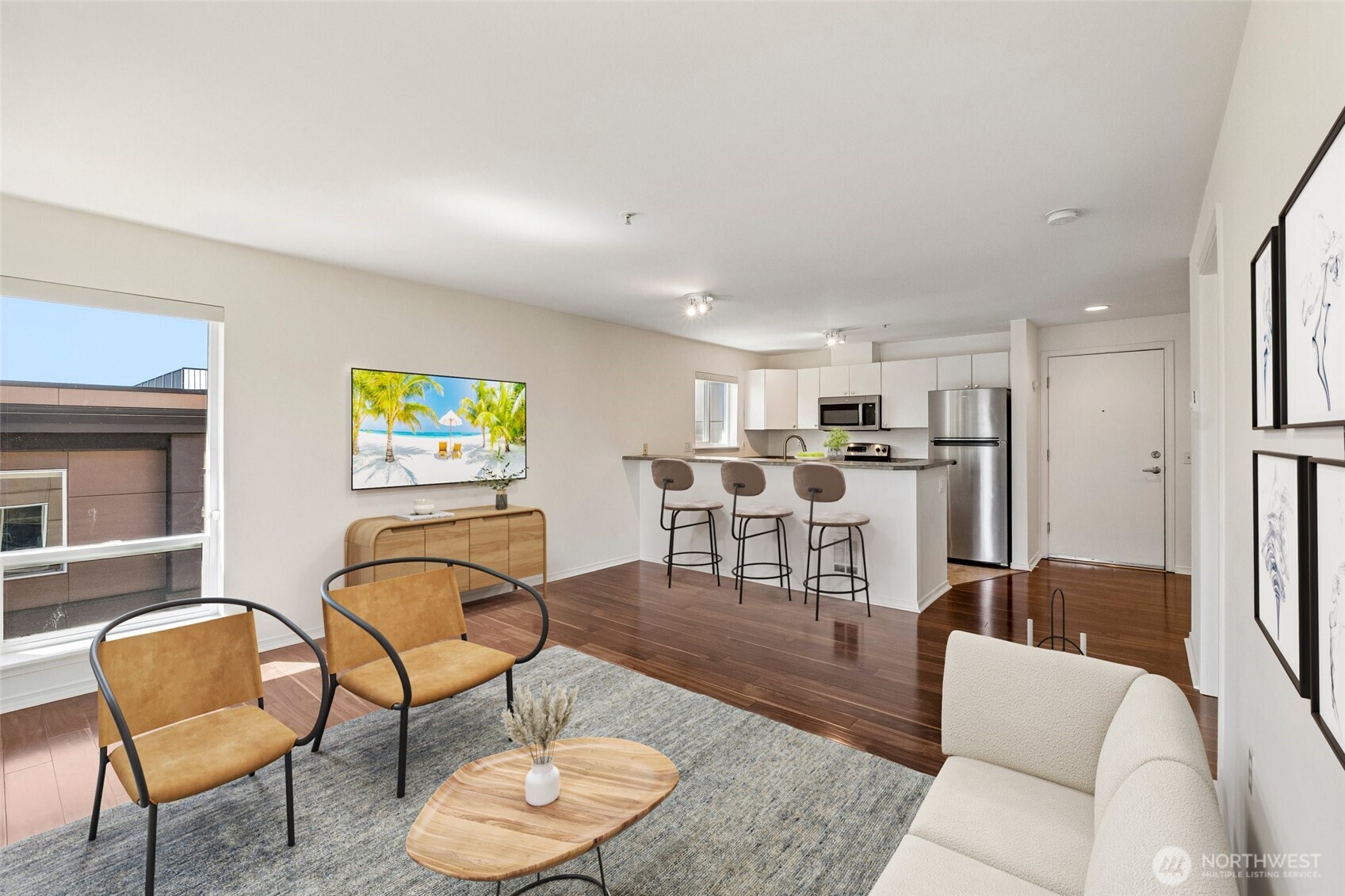 323 Queen Anne Avenue 711 Property Photo 11