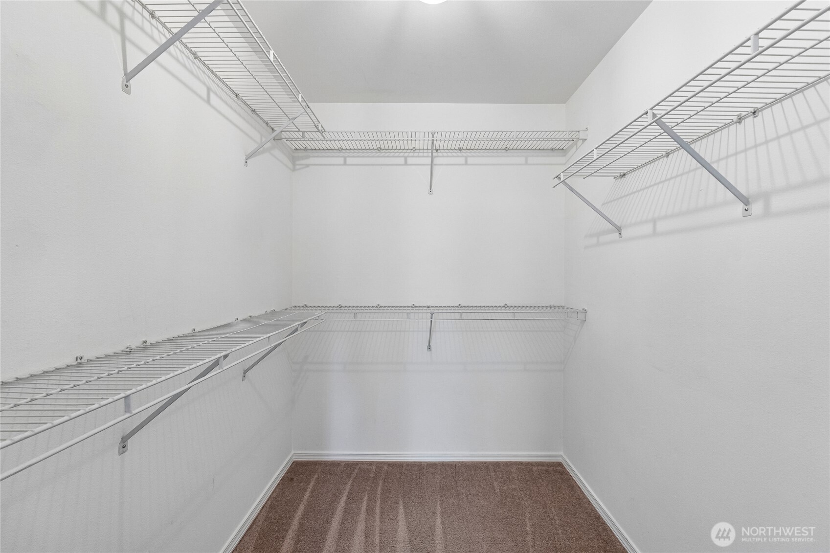 323 Queen Anne Avenue 711 Property Photo 16