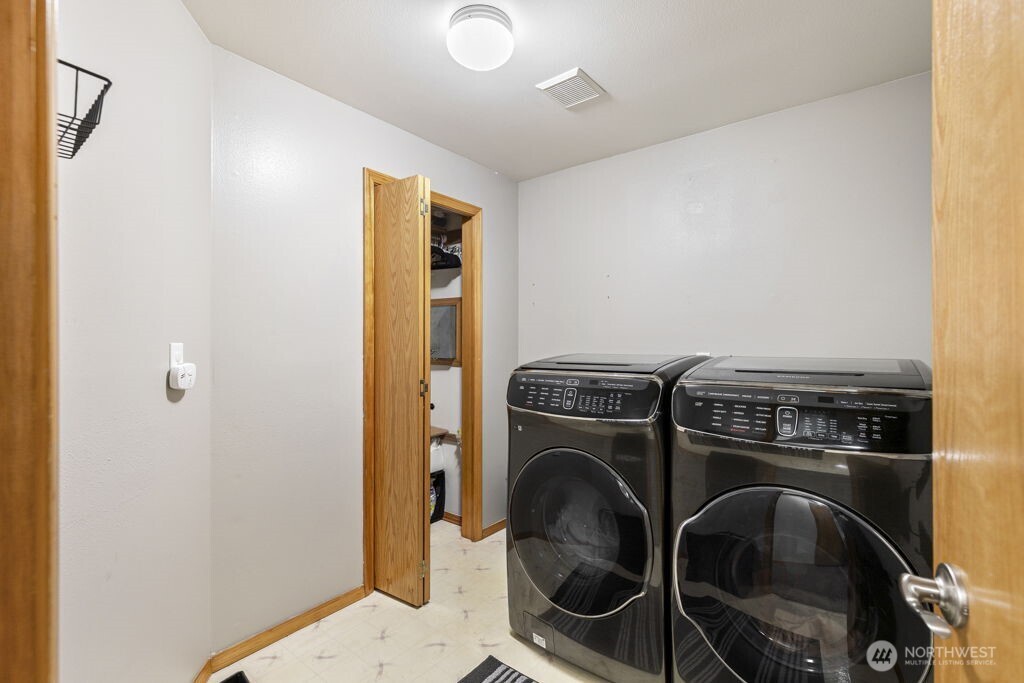 3730 Sw Galway Court Property Photo 24
