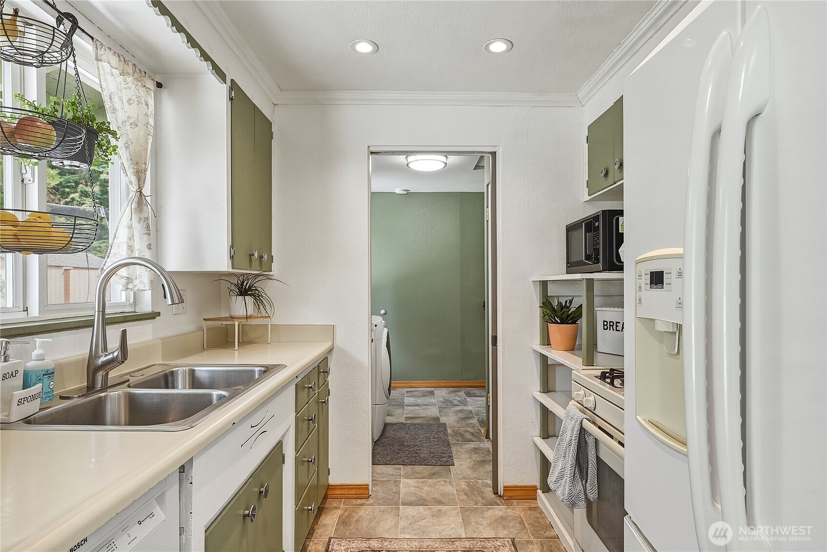 20818 77th Place Property Photo 9