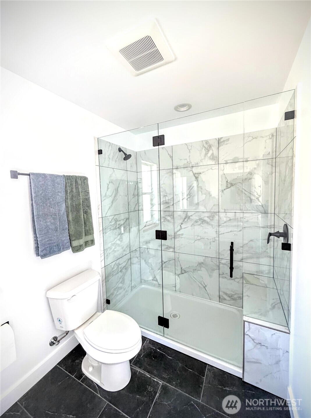 2504 Fireweed Lane Property Photo 17