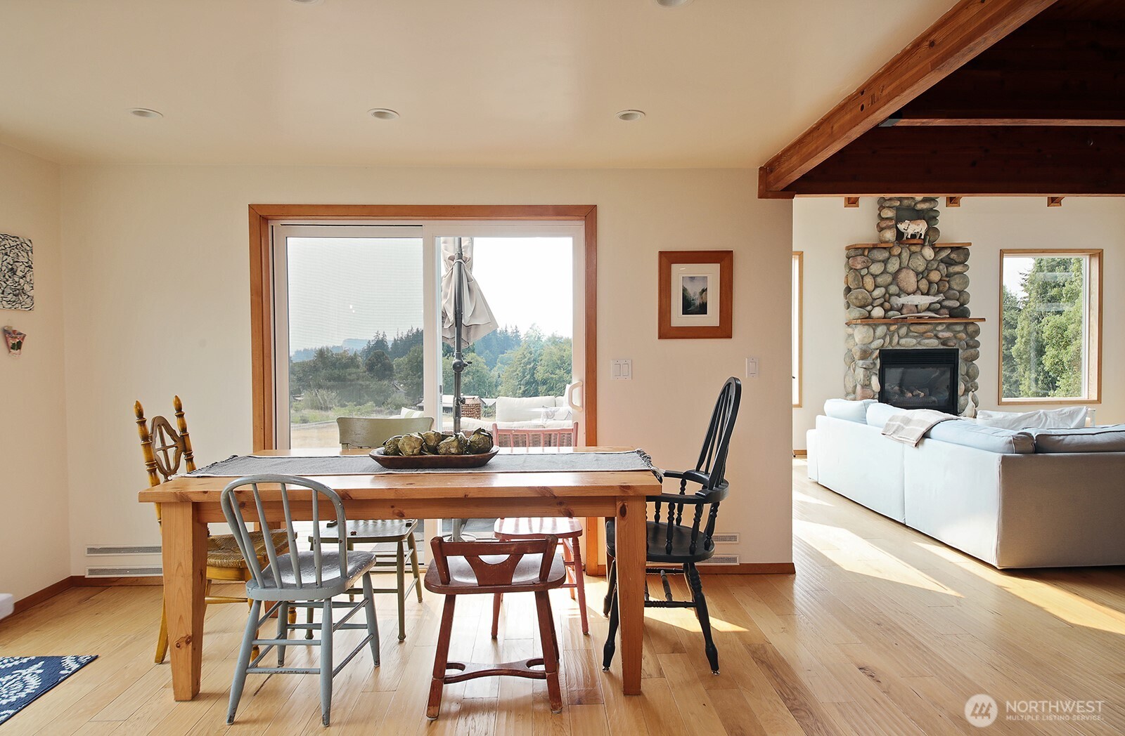 5537 Bayview Road Property Photo 10