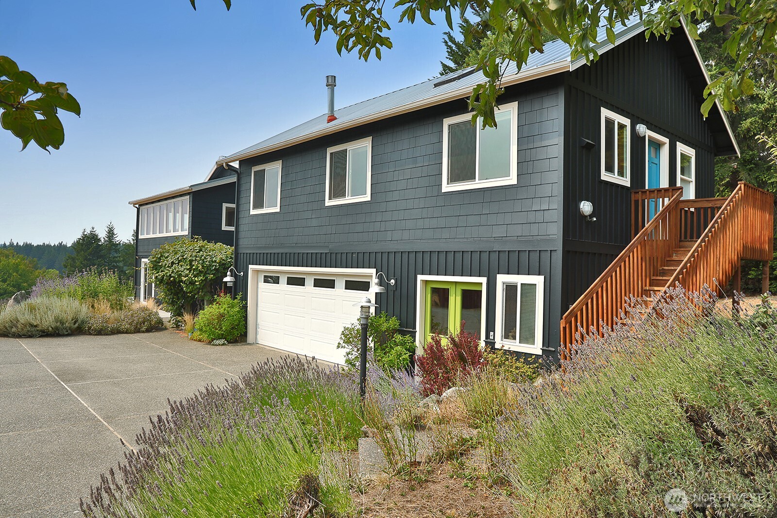 5537 Bayview Road Property Photo 25