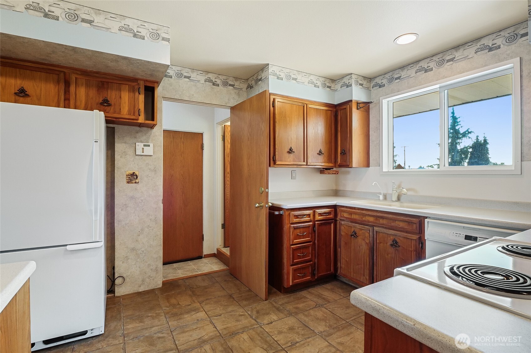 2928 W Marina Drive Property Photo 16
